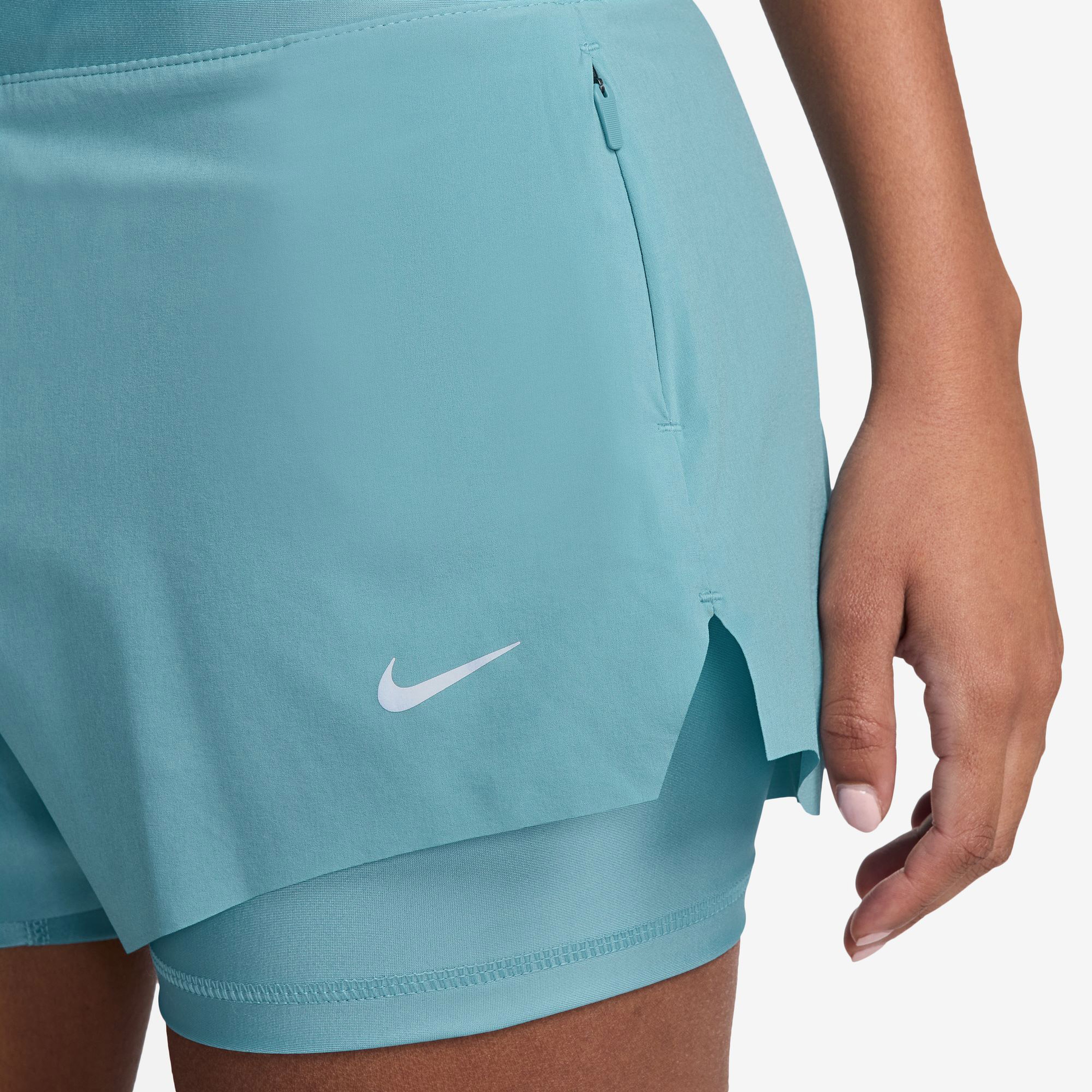 Nike Dri Fit Swift Normal Belli Kadın Mavi Antrenman Şortu