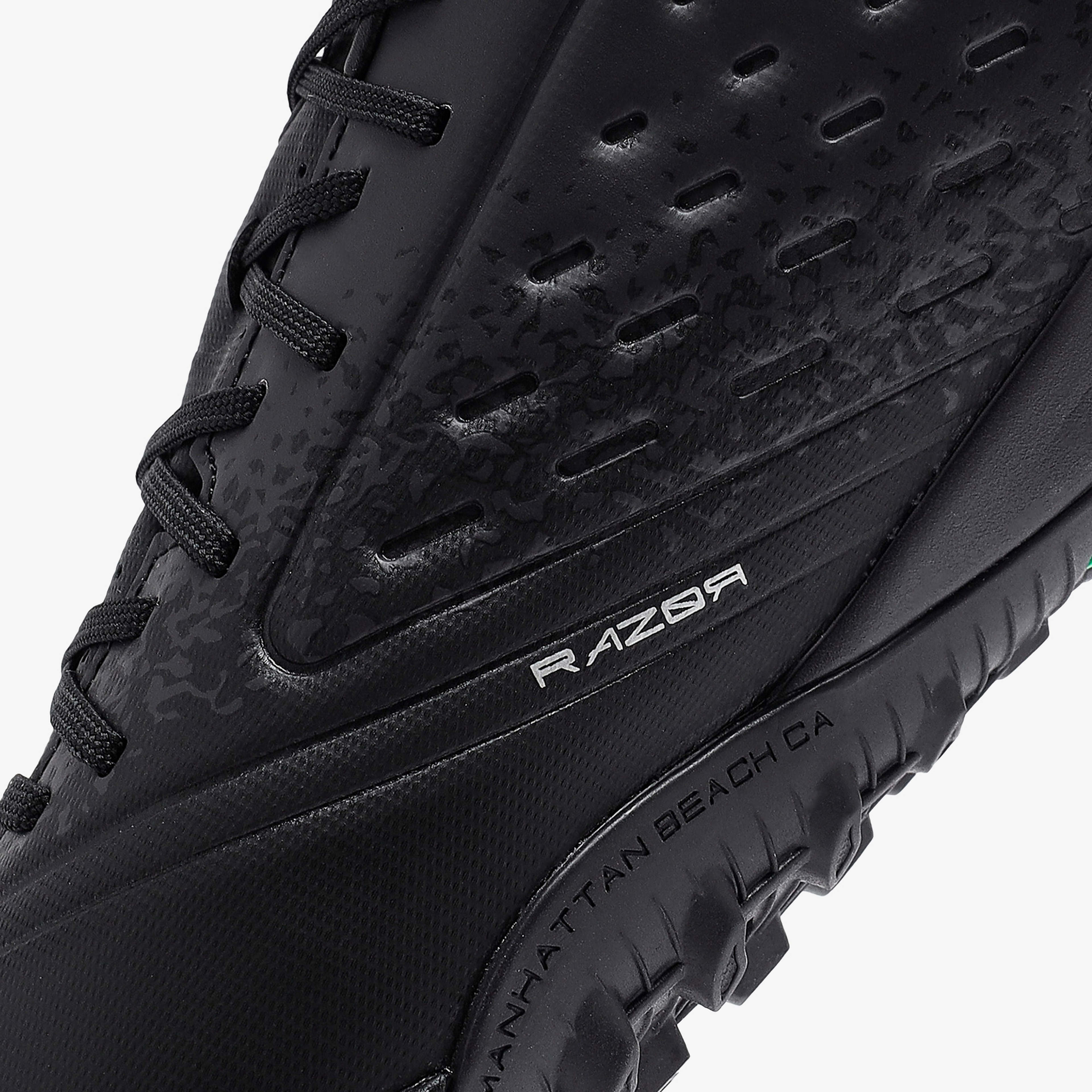 Skechers Erkek Siyah Çim Saha Kramponu