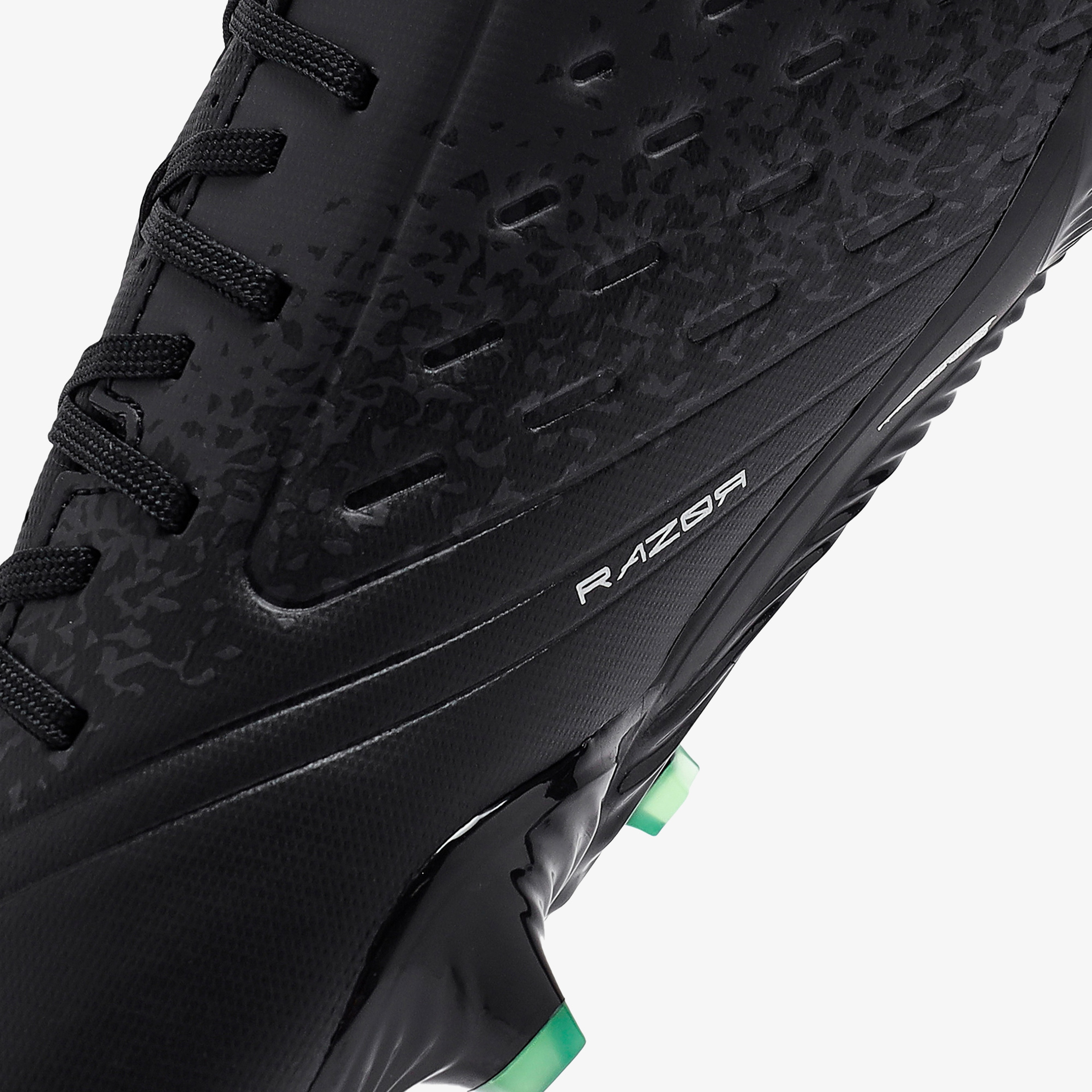 Skechers Erkek Siyah Çim Saha Kramponu