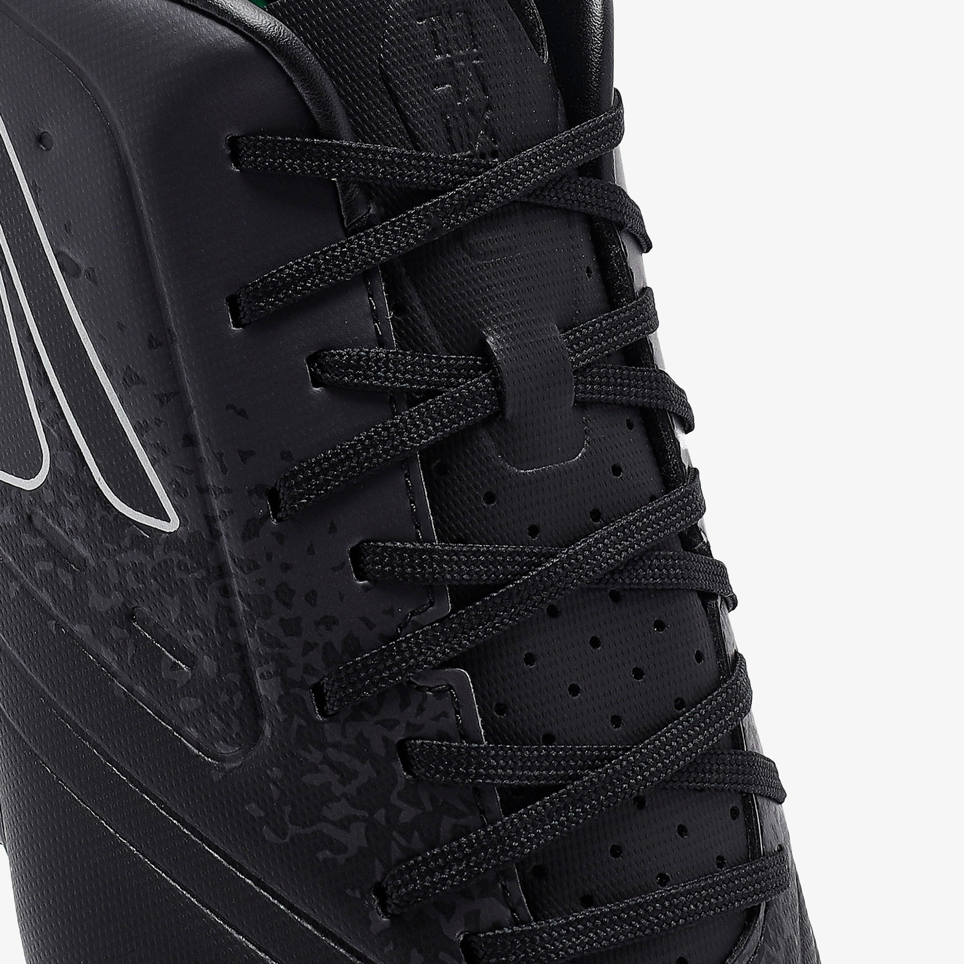 Skechers Erkek Siyah Çim Saha Kramponu