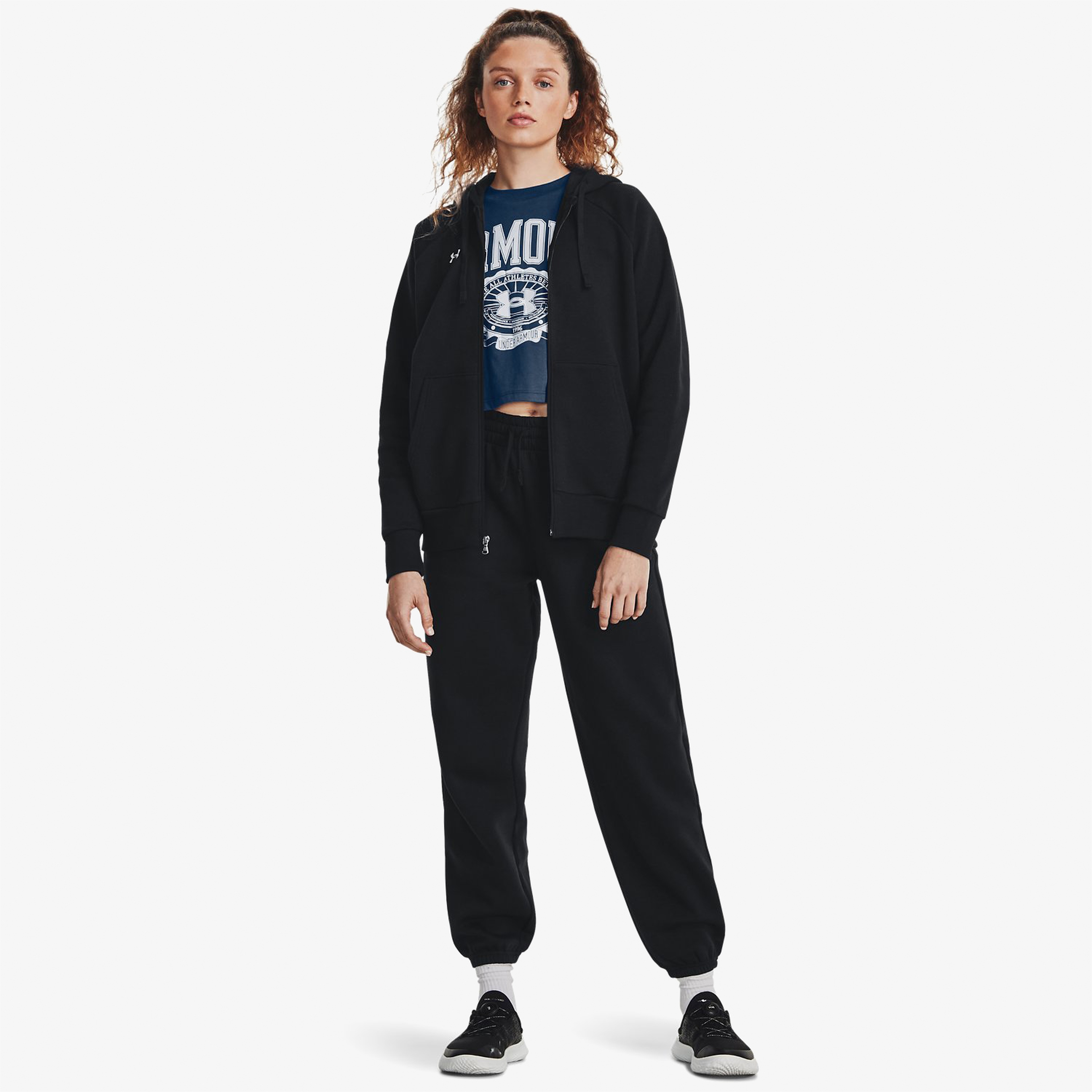 Under Armour Kadın Siyah Sweatshirt