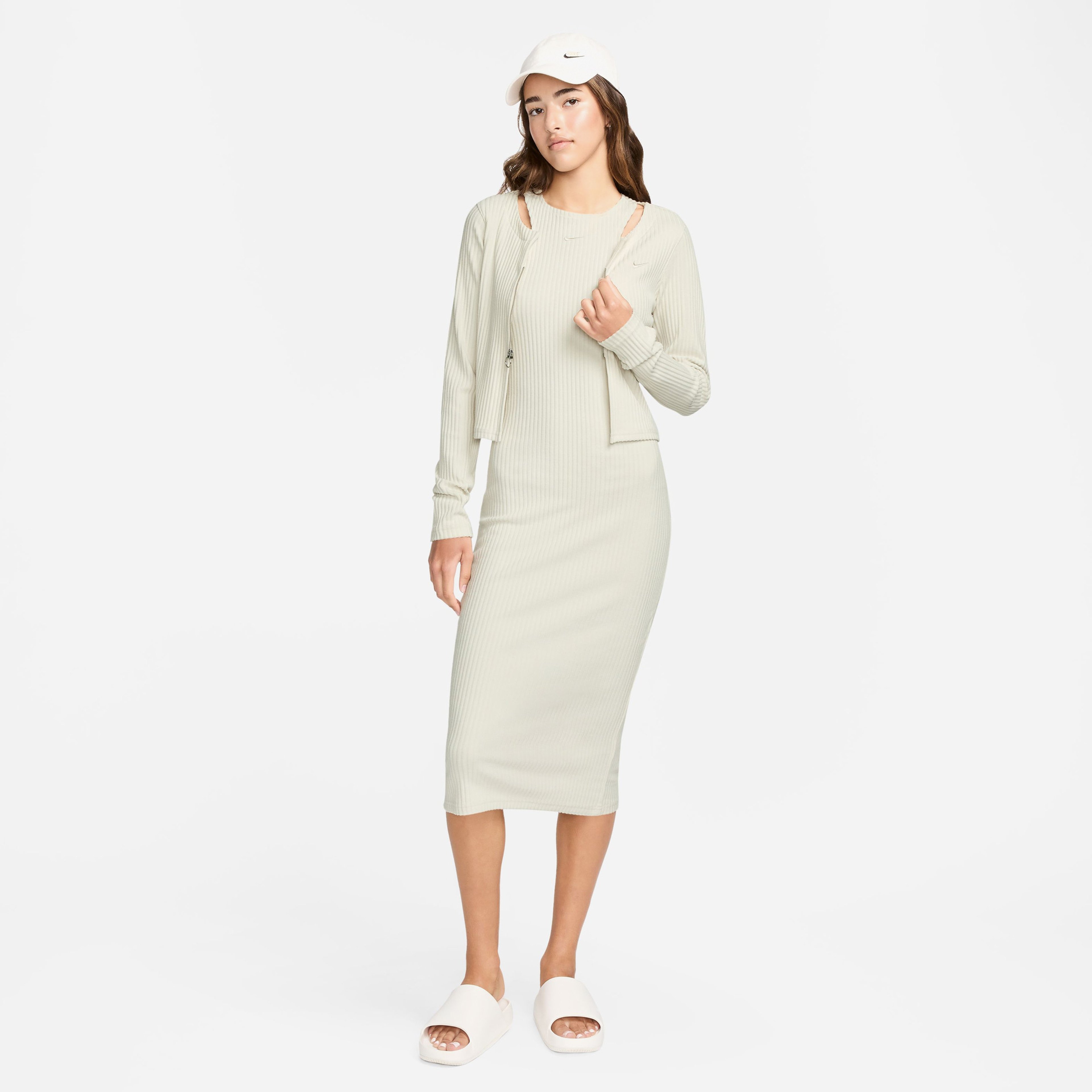 Nike Sportswear Chill Knit Kadın Krem Elbise