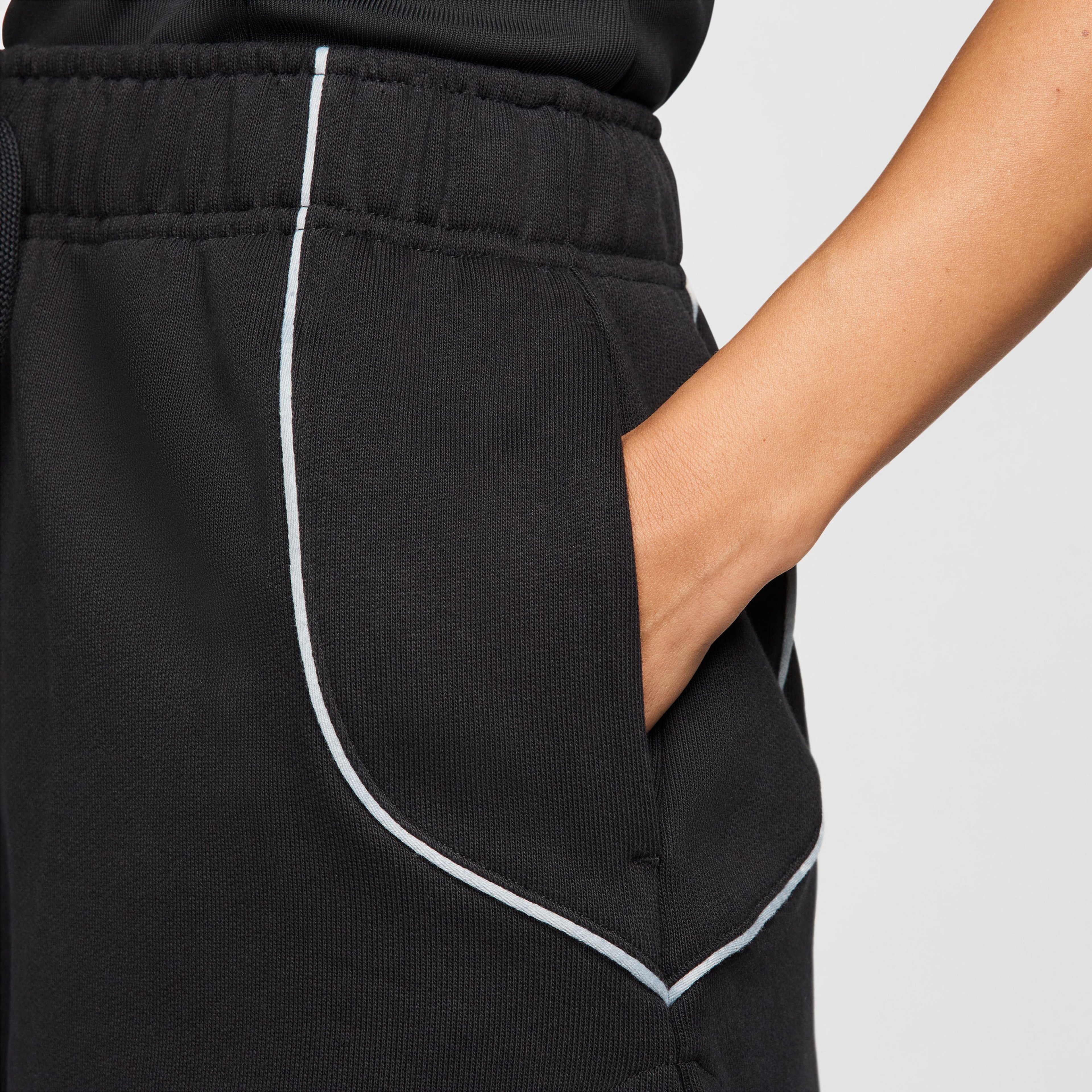 Nike Sportswear Kadın Siyah Şort