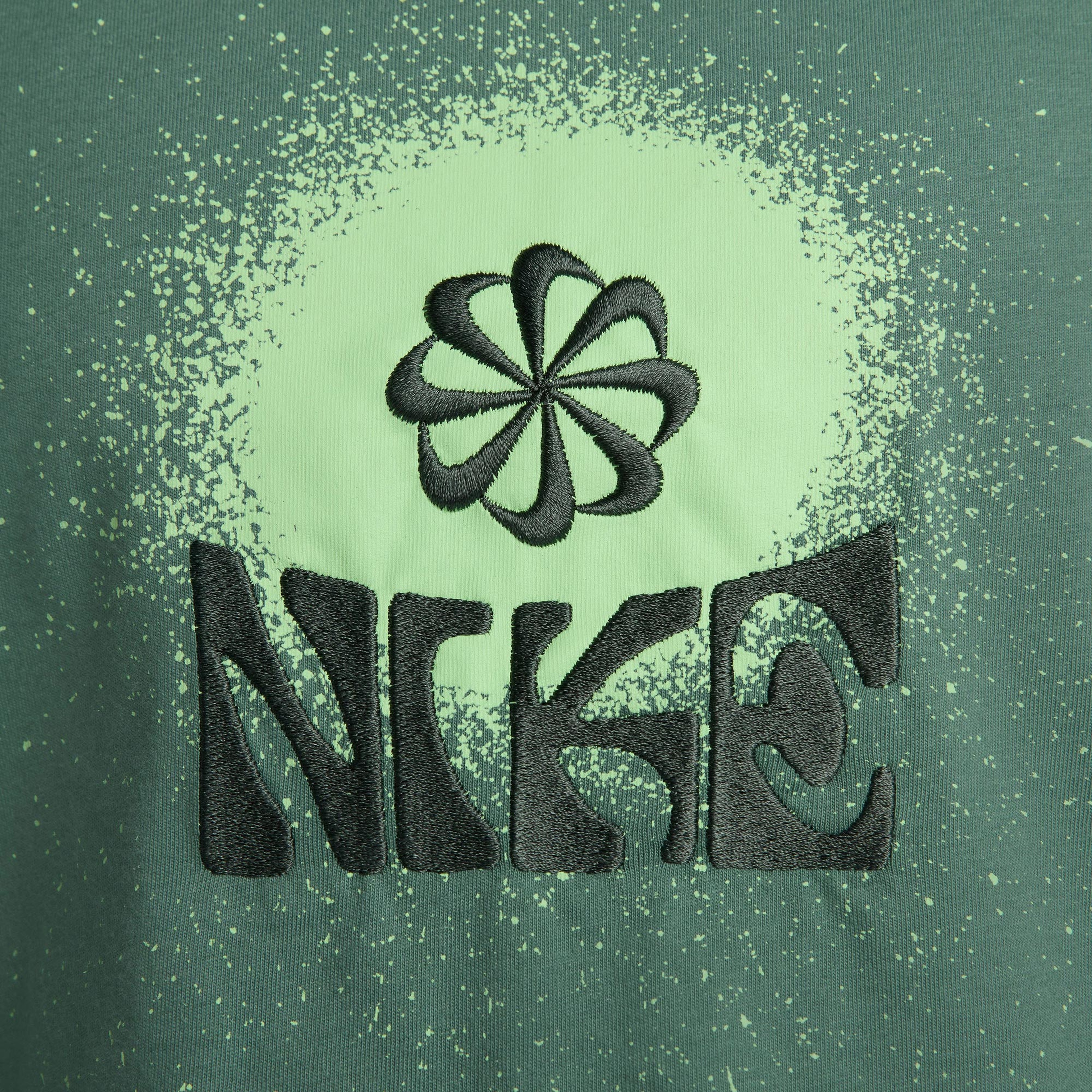 Nike Sportswear Kadın Yeşil T-Shirt