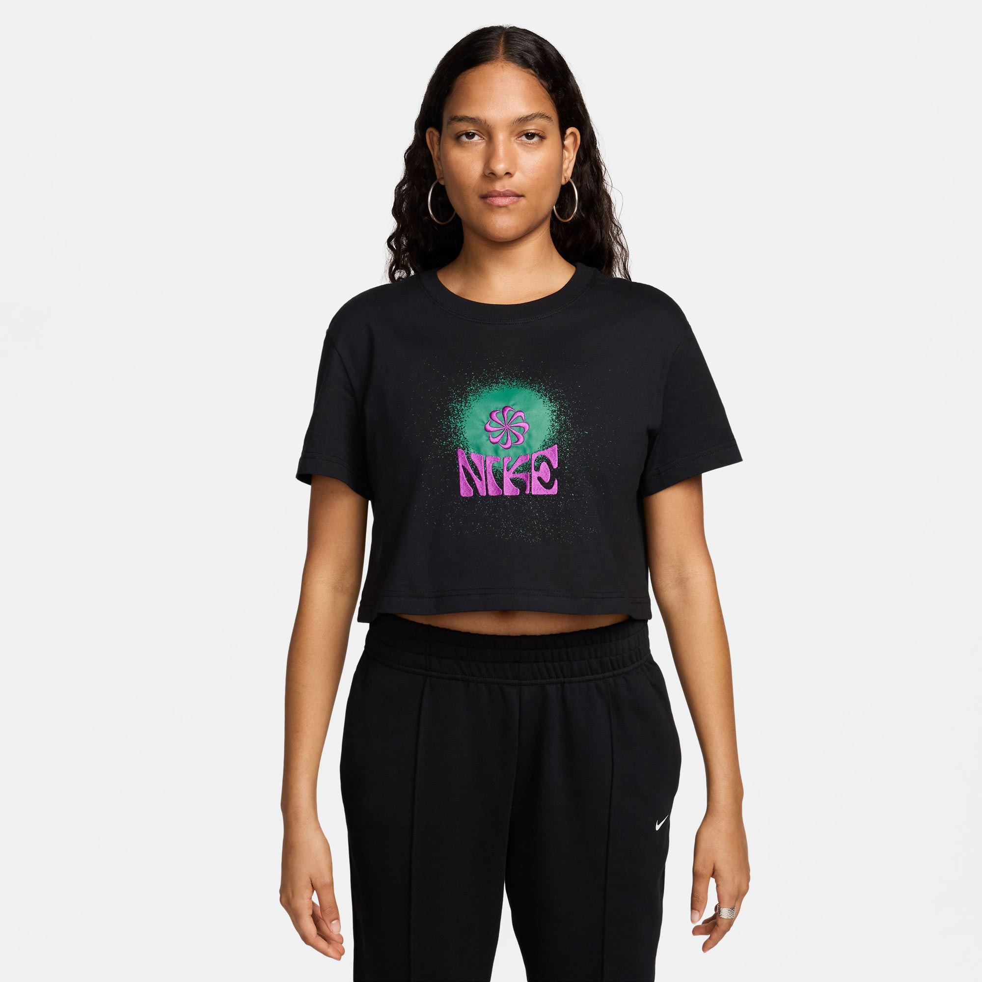 Nike Sportswear Kadın Siyah T-Shirt