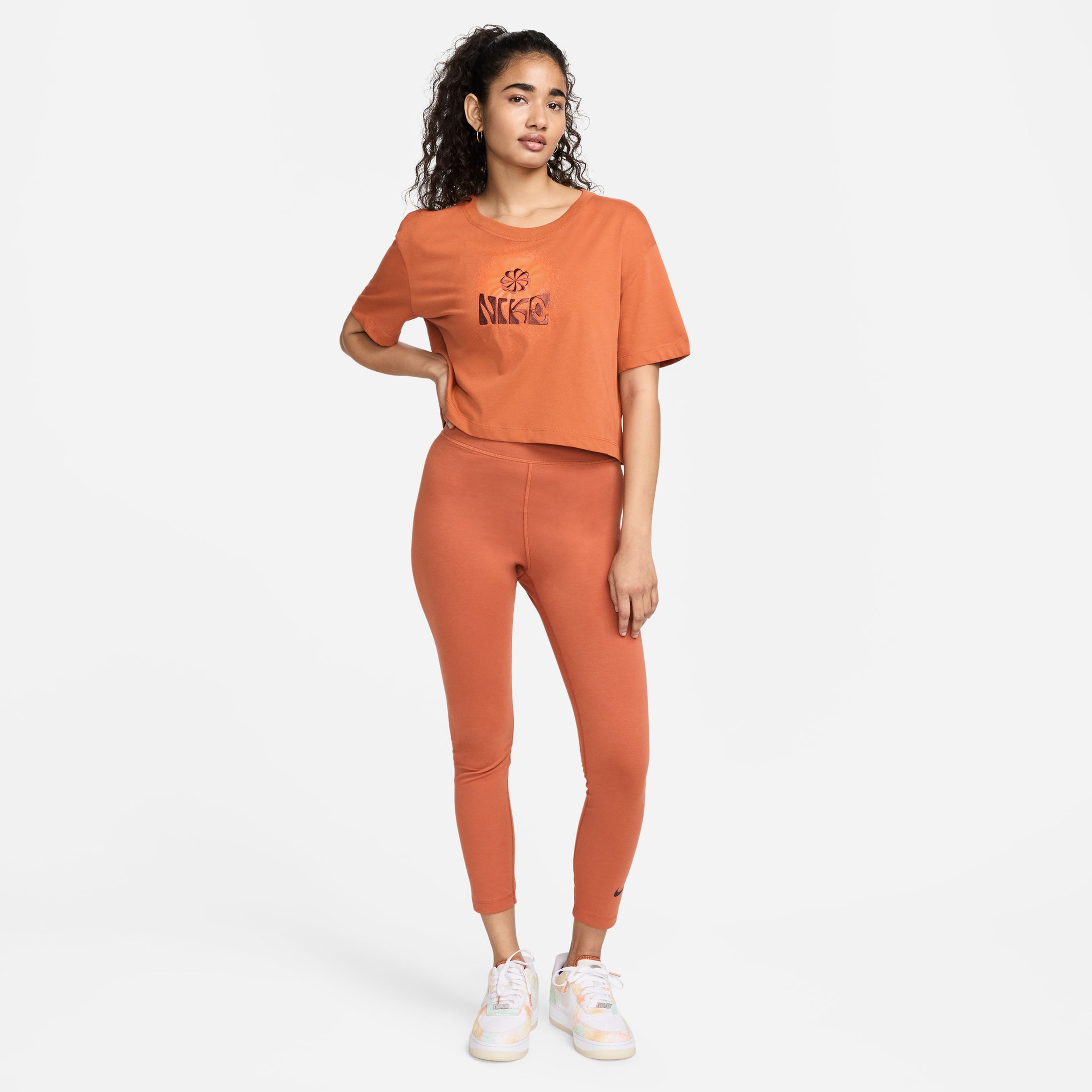 Nike Sportswear Kadın Turuncu T-Shirt