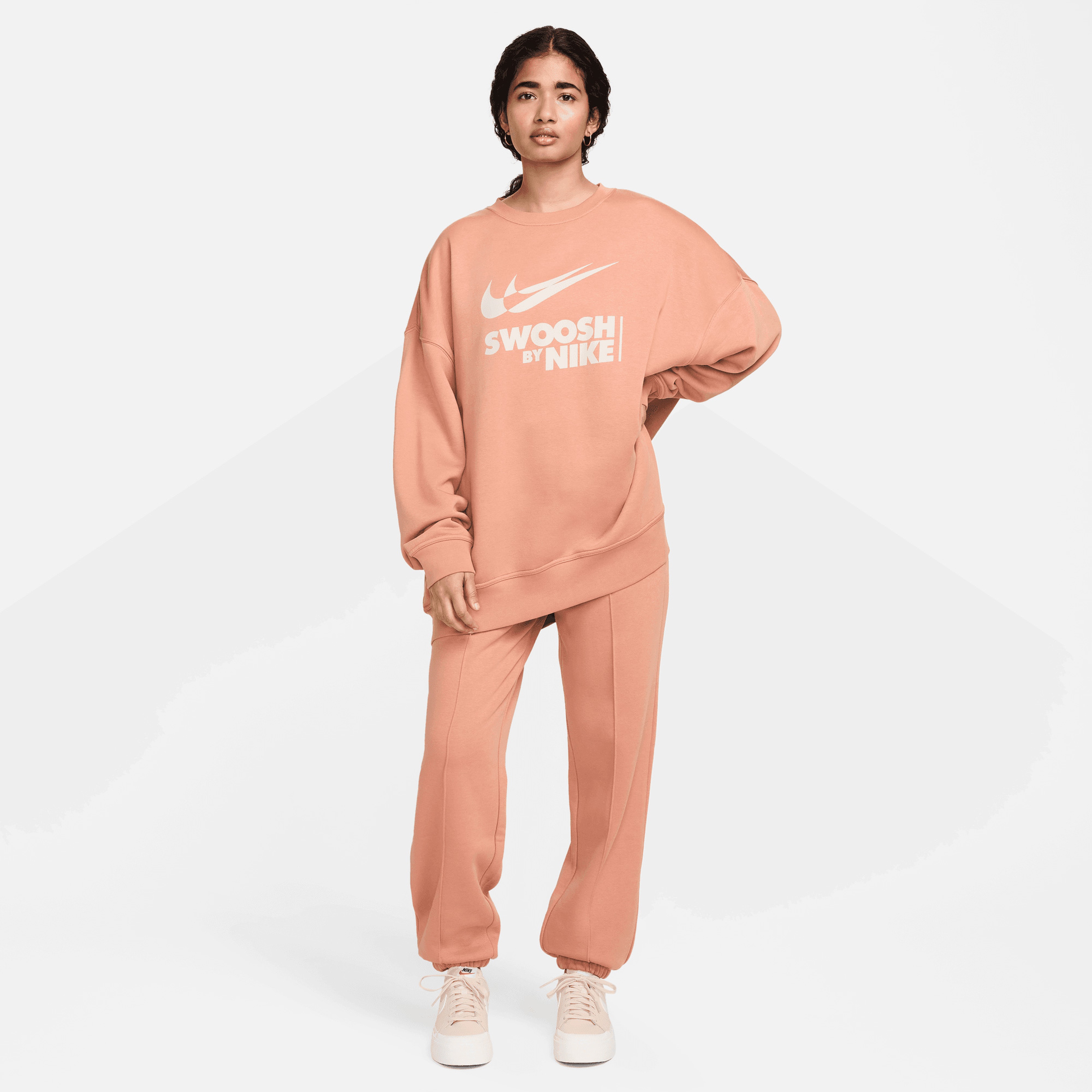 Nike Sportswear Kadın Turuncu Sweatshirt