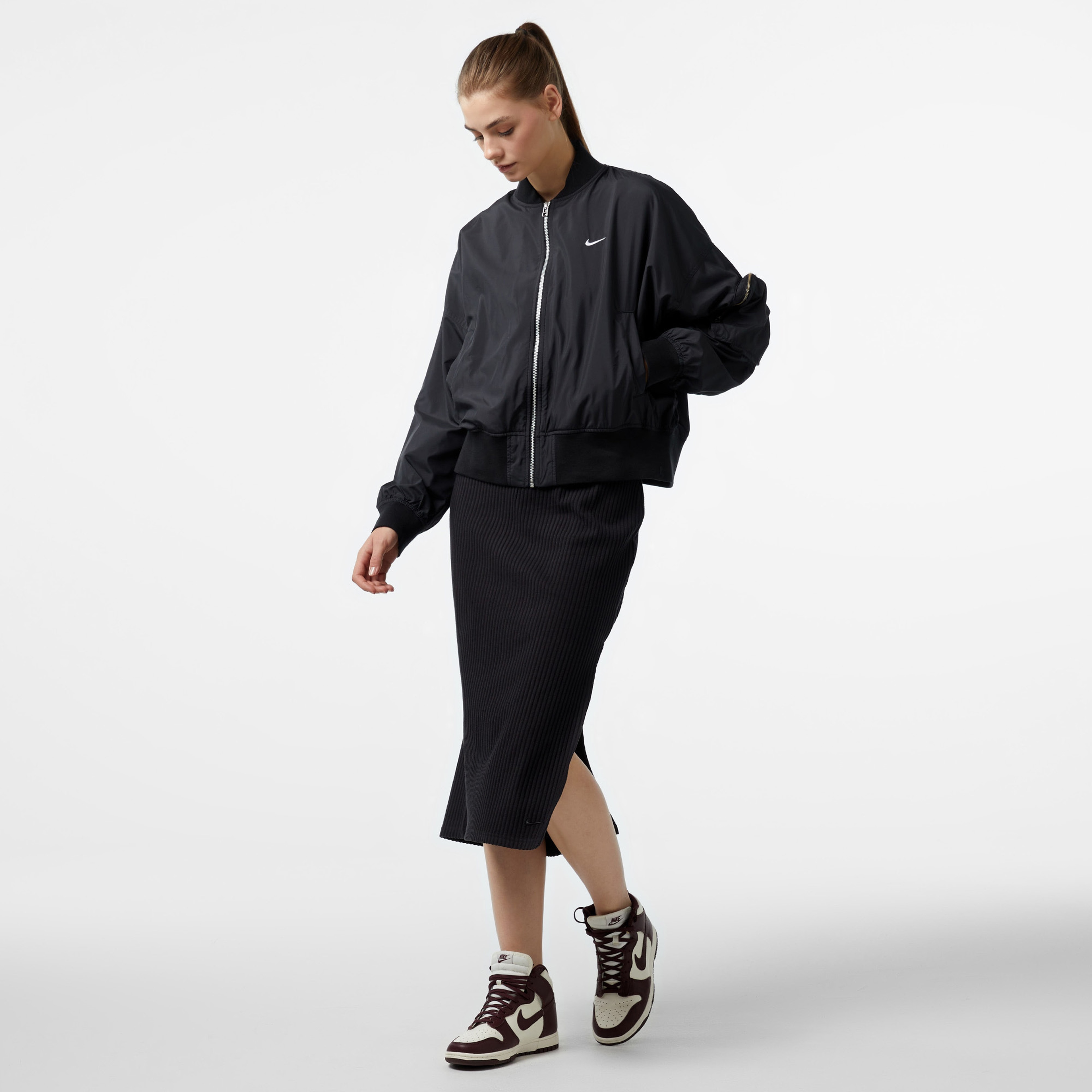 Nike Sportswear Essential Bol Kesim Bomber Kadın Siyah Ceket