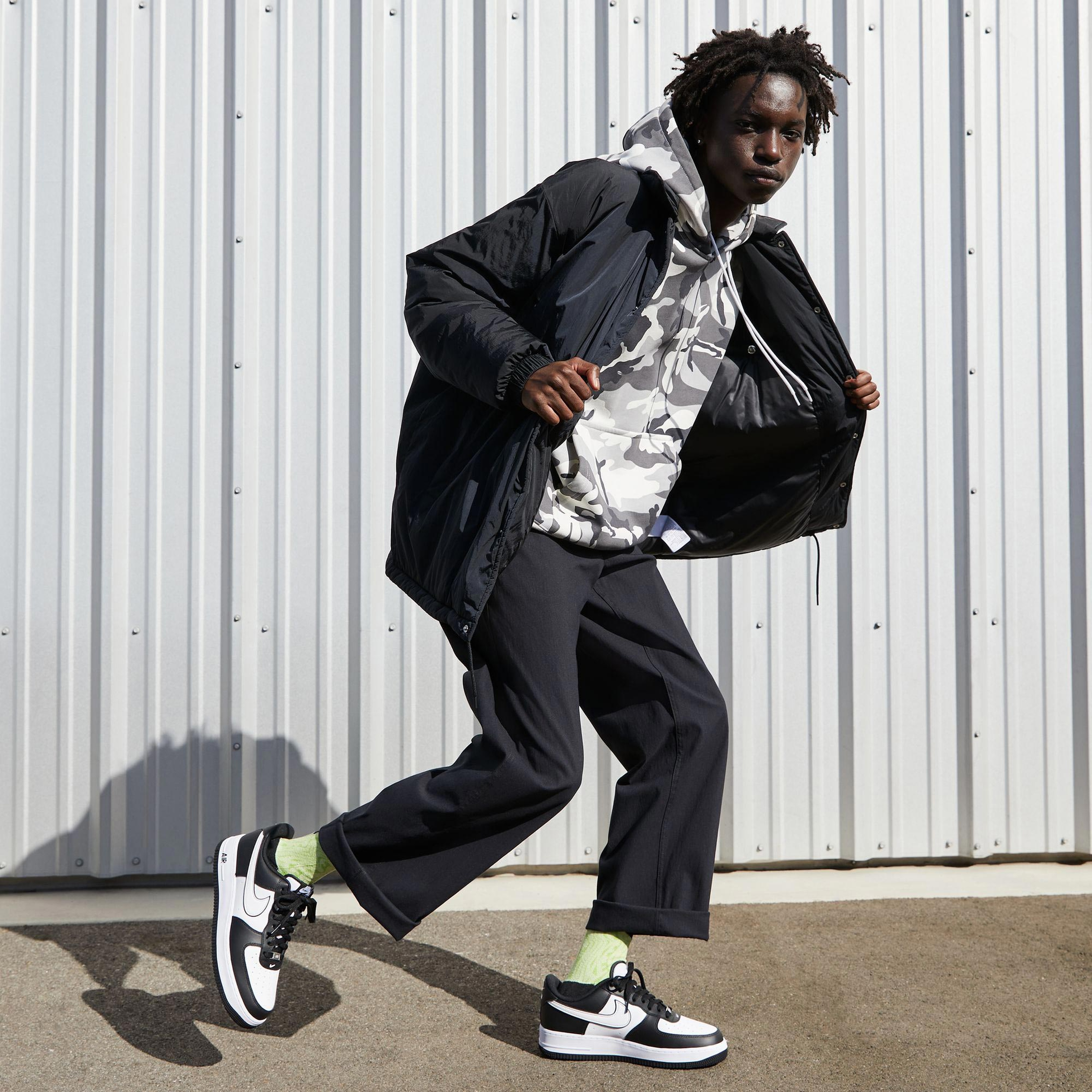 Nike Air Force 1 '07 Erkek Siyah Sneaker