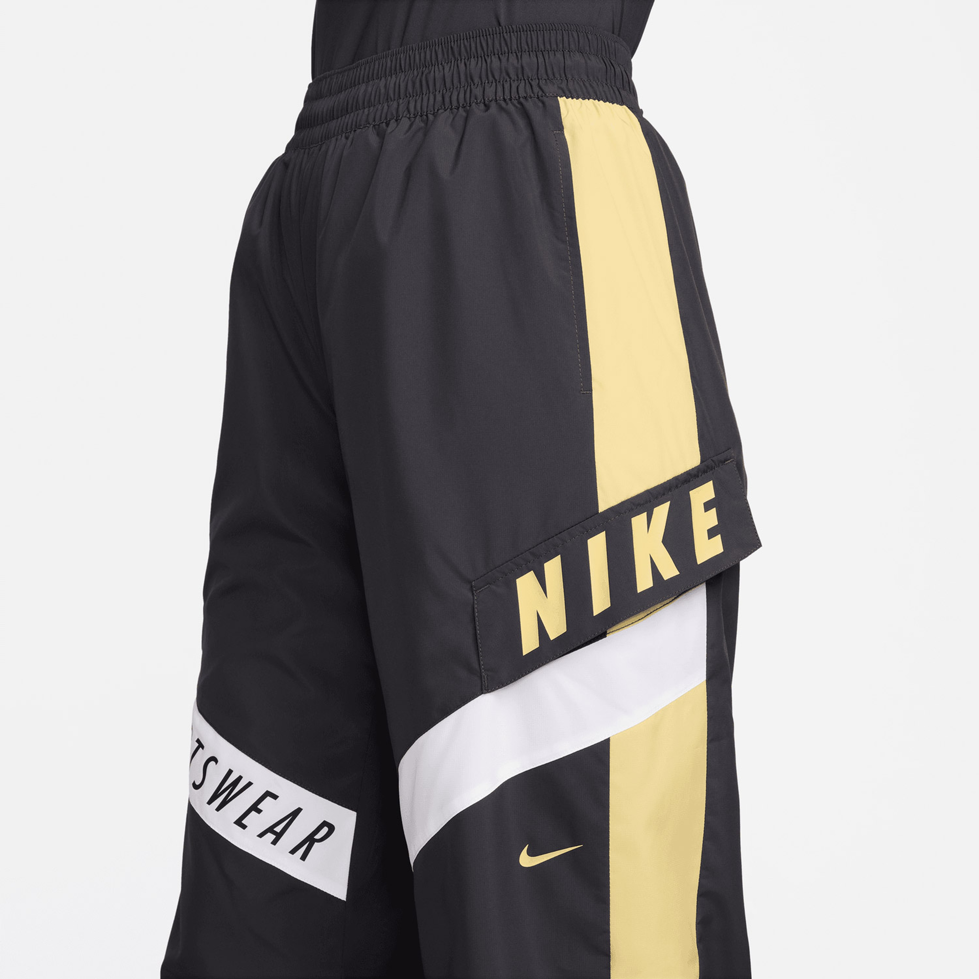 Nike Sportswear Kadın Siyah Pantolon