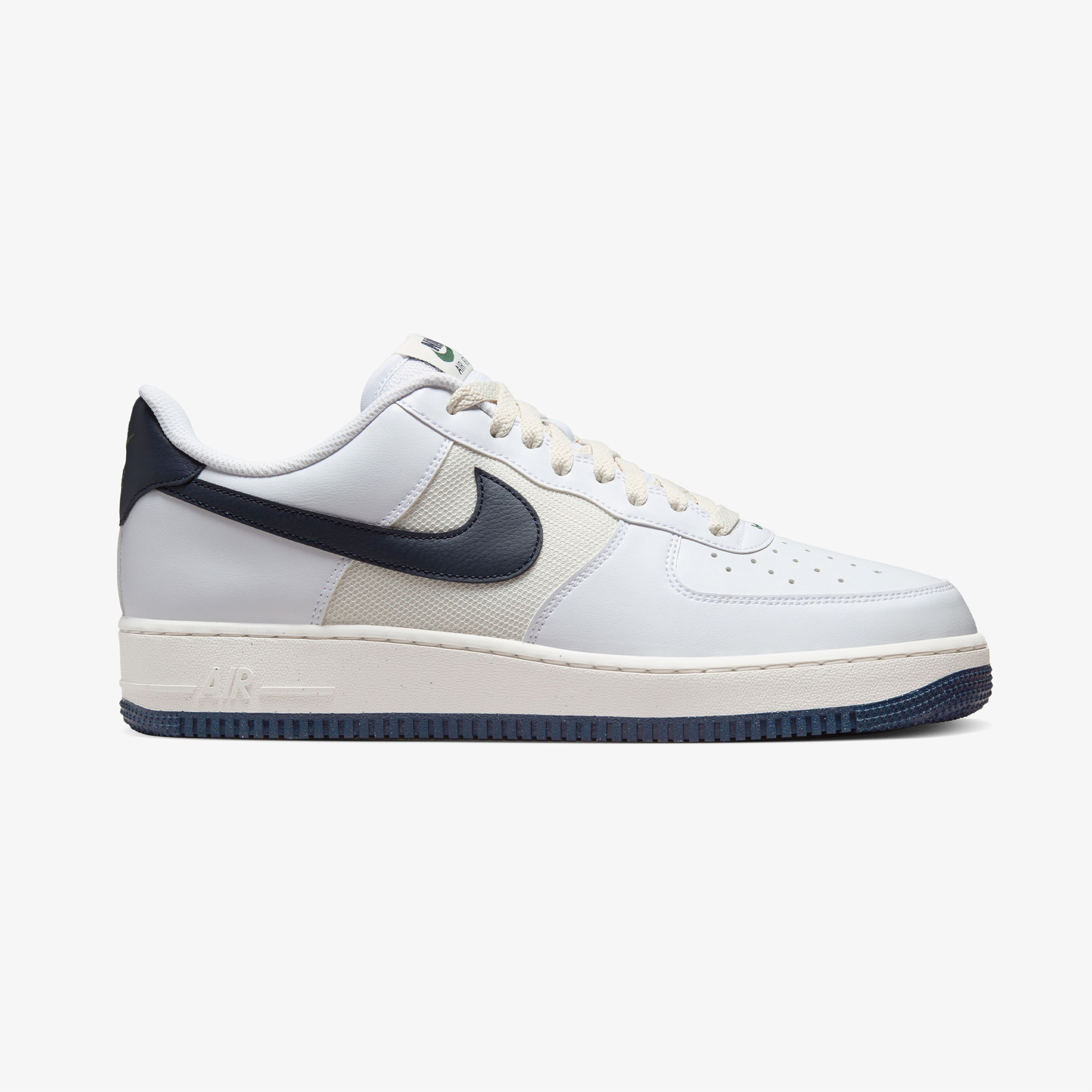 Nike Air Force 1 07 Erkek Beyaz Sneaker