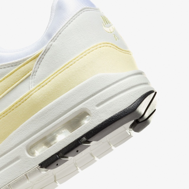 Nike Beyaz Nike Air Max 1 Kadın Spor Ayakkabı