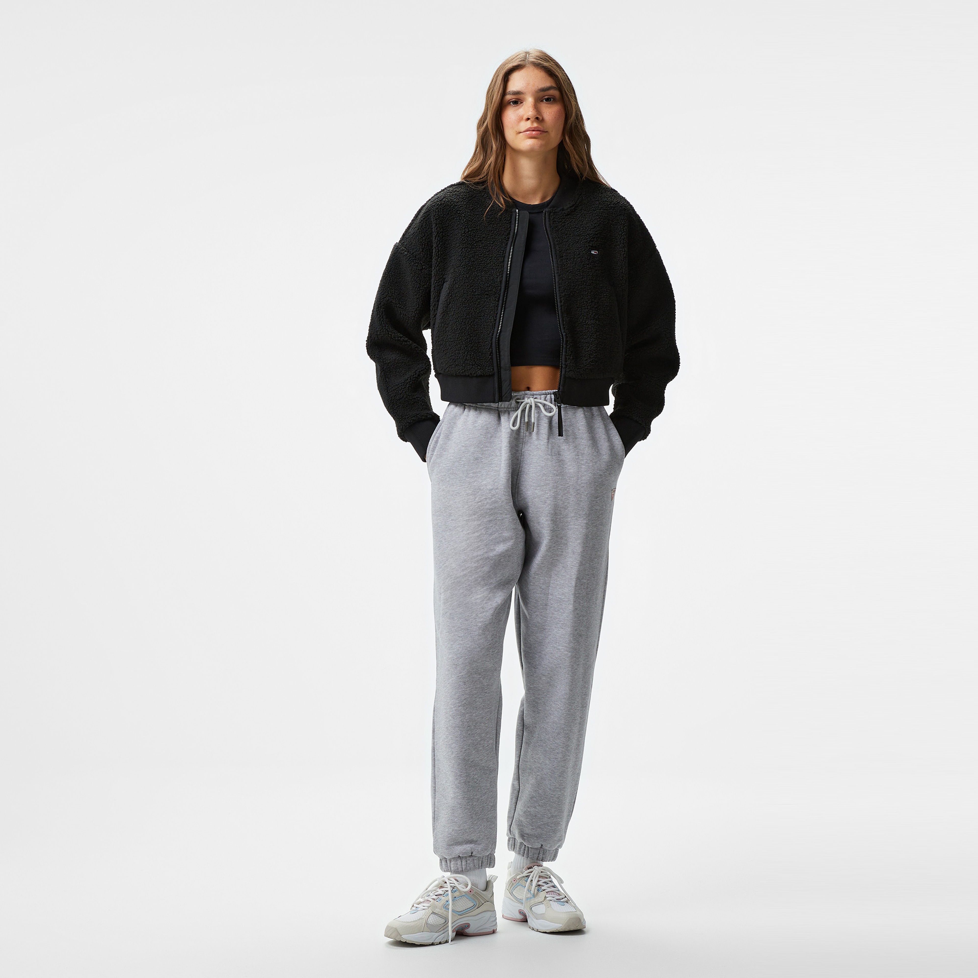 Tommy Jeans Teddy Zip Kadın Siyah Sweatshirt