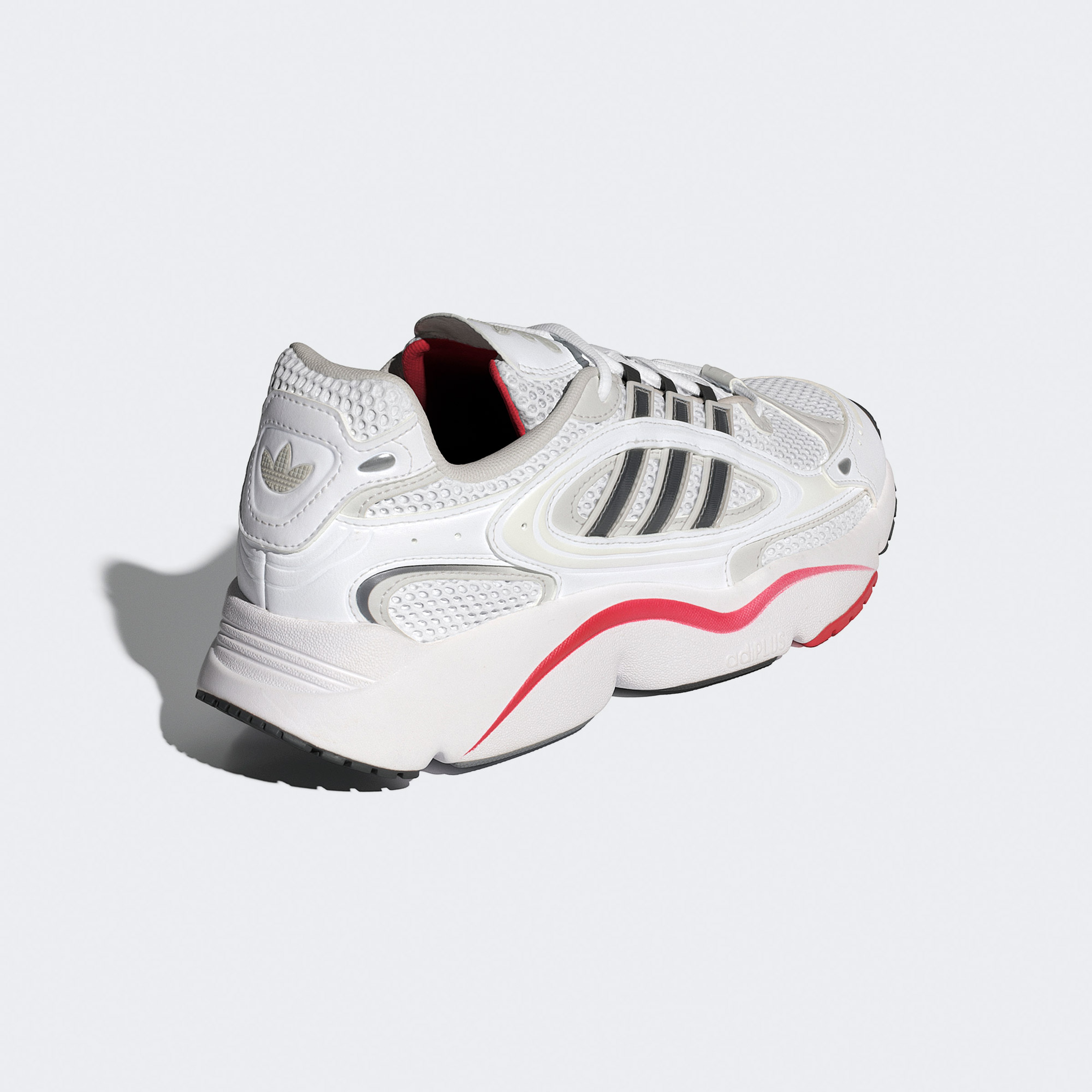 adidas Ozmillen Erkek Beyaz Spor Ayakkabı