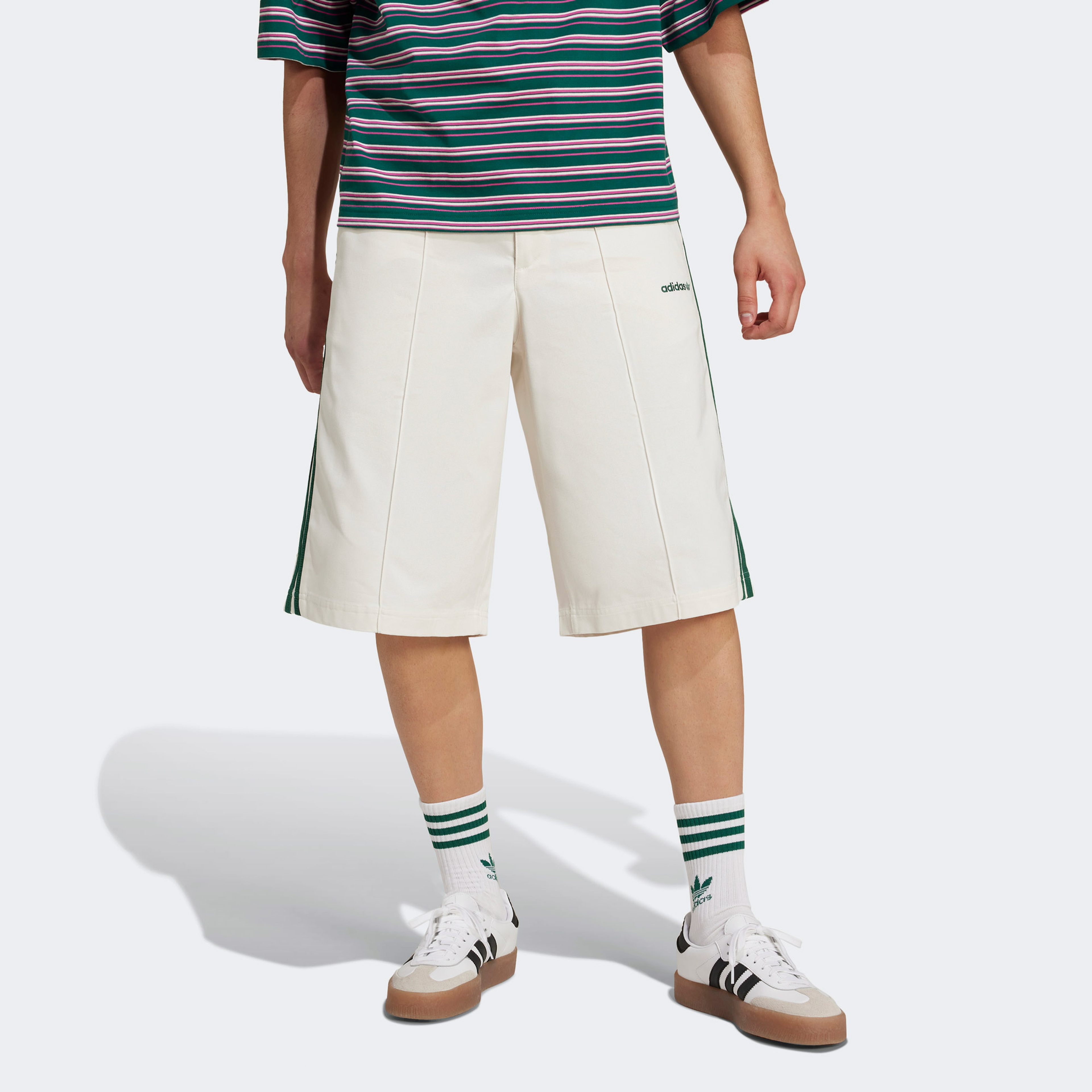 adidas Originals 80S Loose Buttoned 3 Stripes Bermuda 11 inch Erkek Beyaz Şort