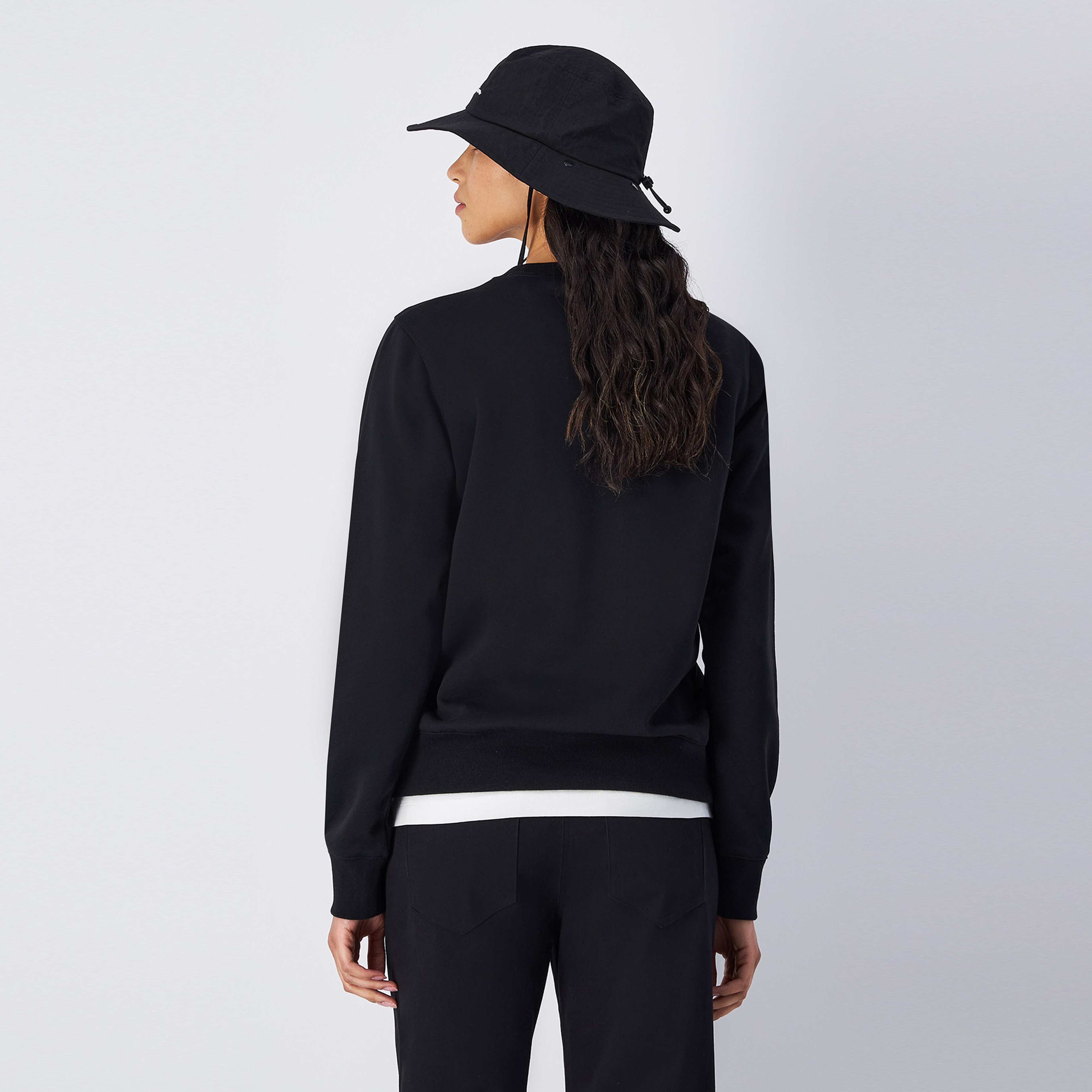 Champion Tonal Small Logo Fleece Kadın Siyah Sweatshirt