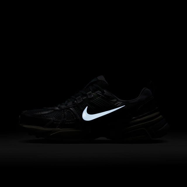 Nike V2K Run Erkek Yeşil Sneaker - Görsel 10