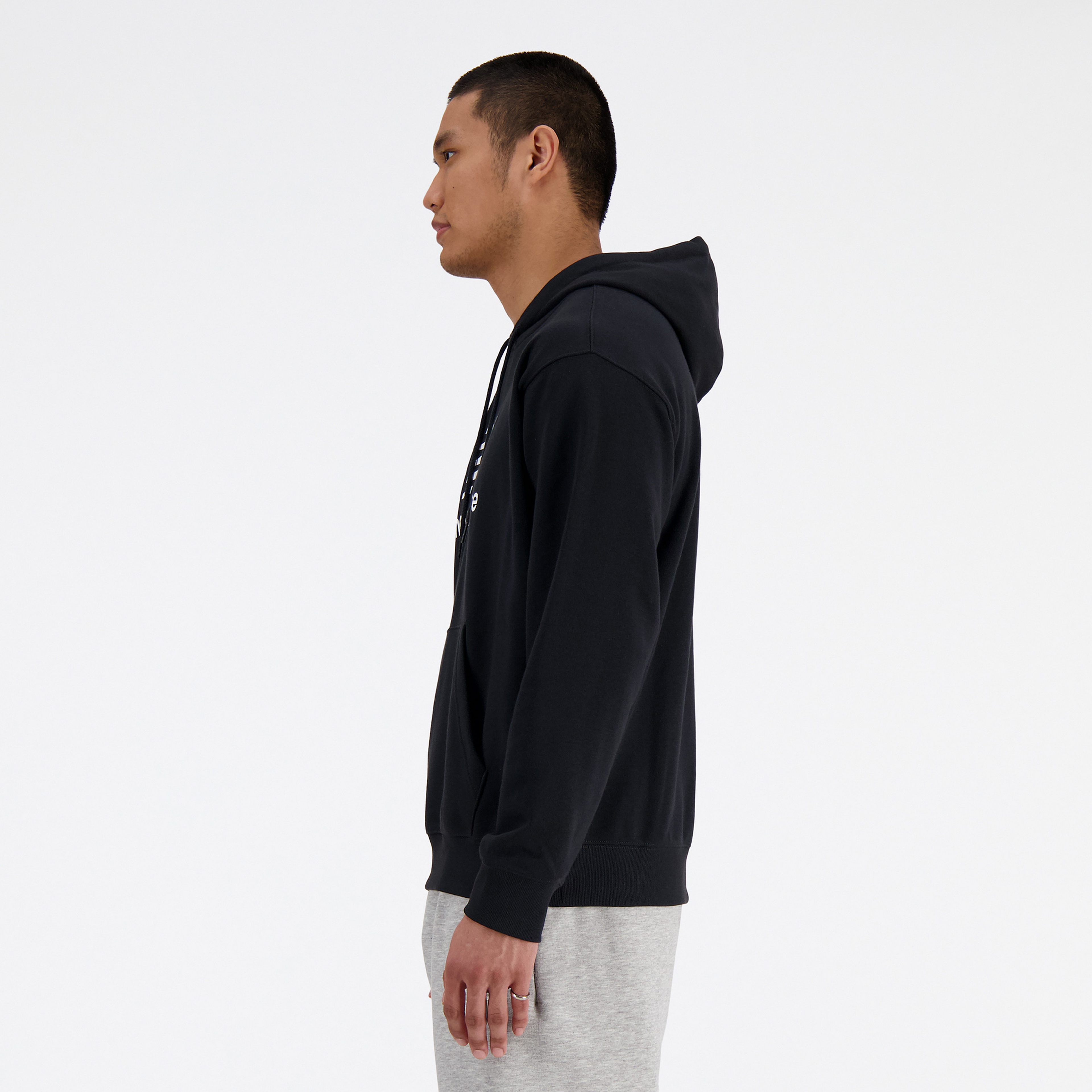 New Balance Sport Essentials French Terry Logo Erkek Siyah Hoodie
