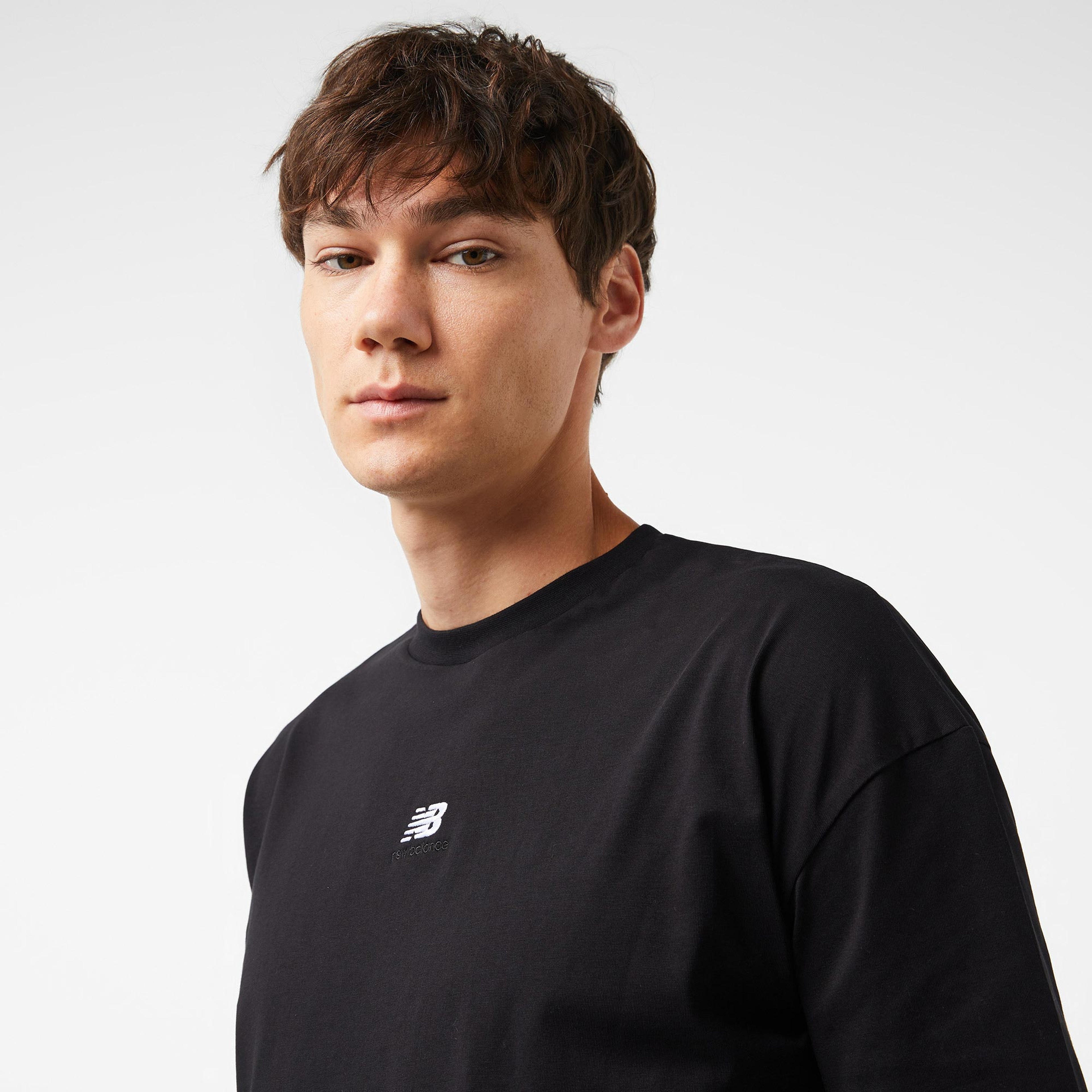 New Balance Lifestyle Erkek Siyah T-Shirt