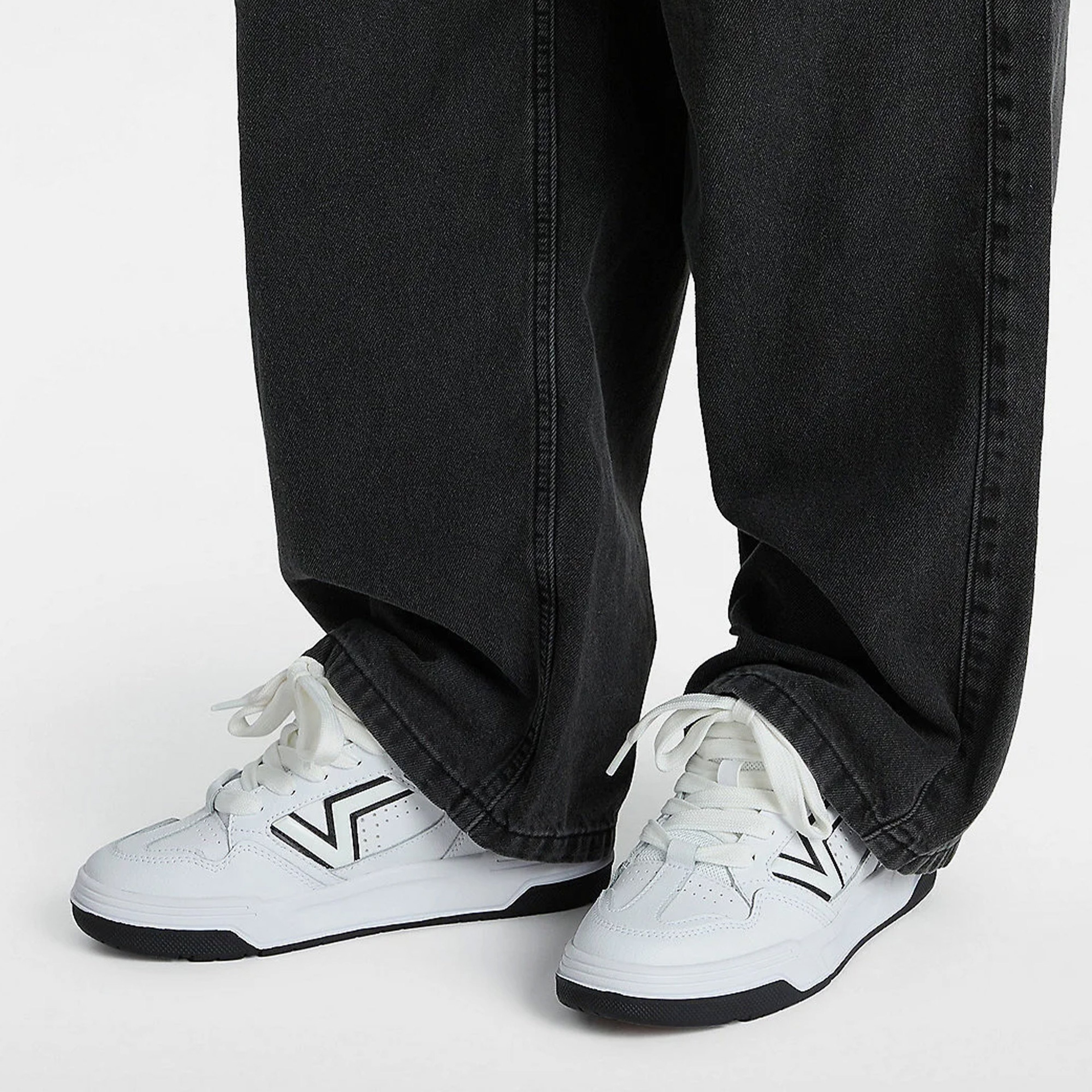 Vans Upland Unisex Beyaz Sneaker