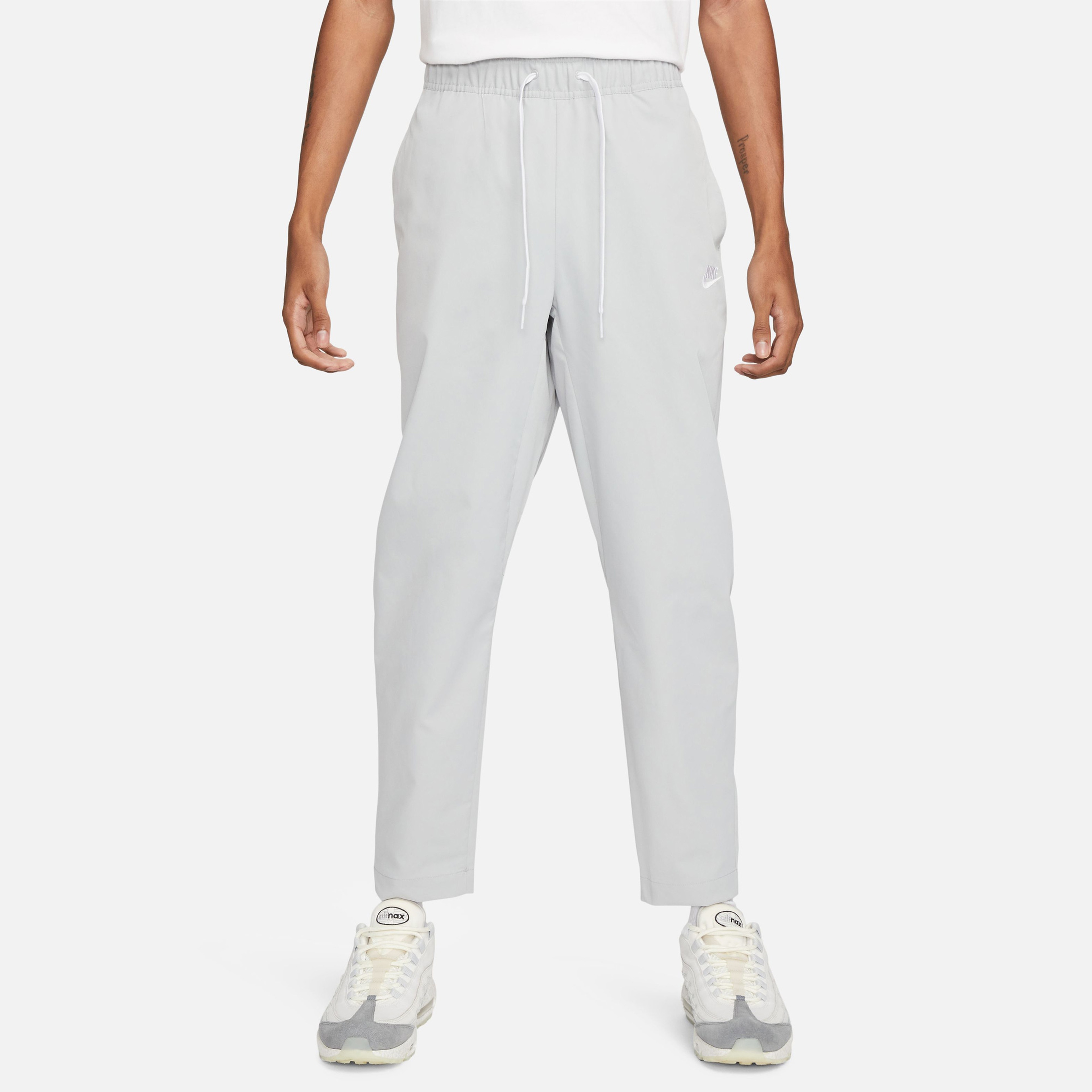 Nike Club Woven Taper Erkek Gri Eşofman Altı