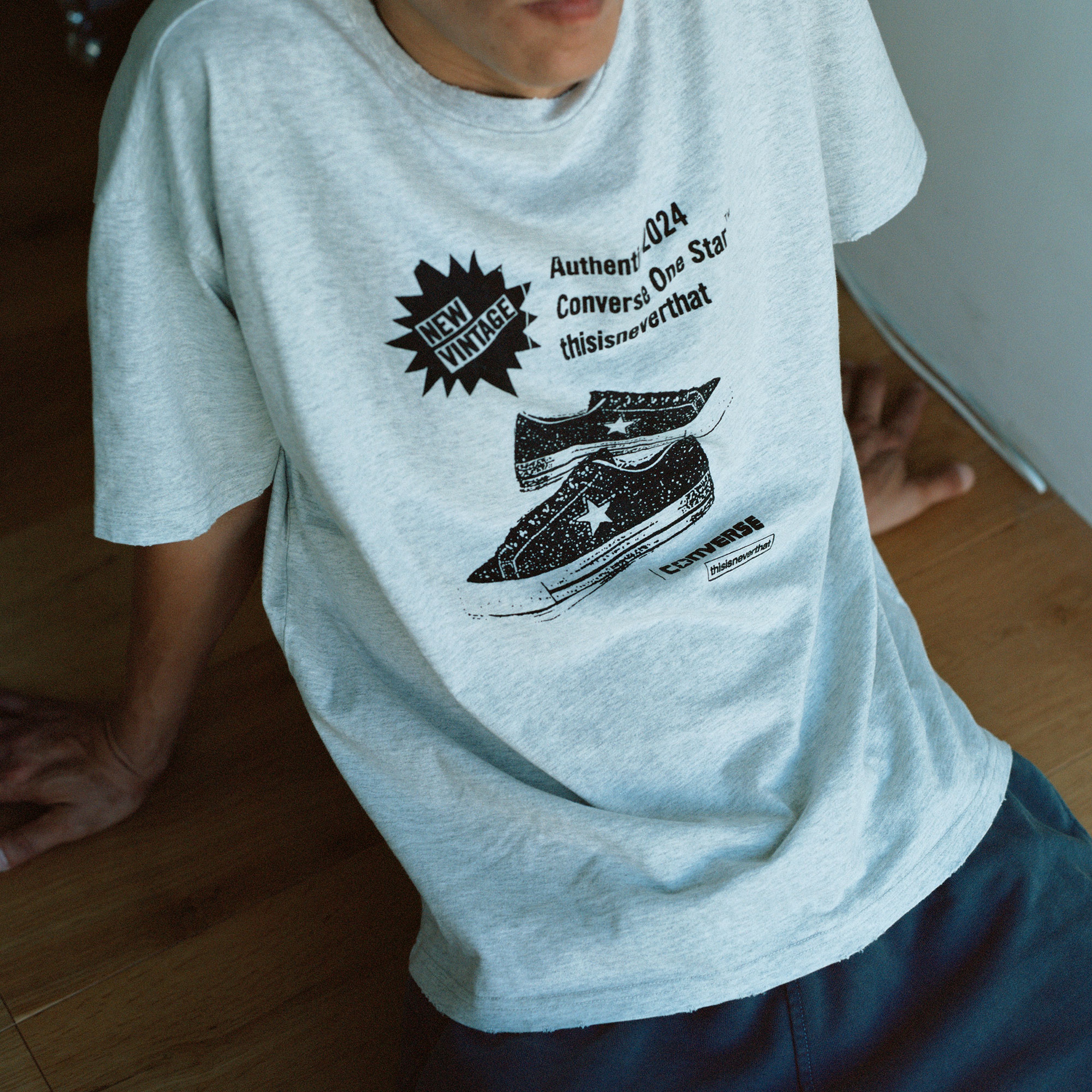 Converse Classic Unisex Baskılı Gri T-Shirt