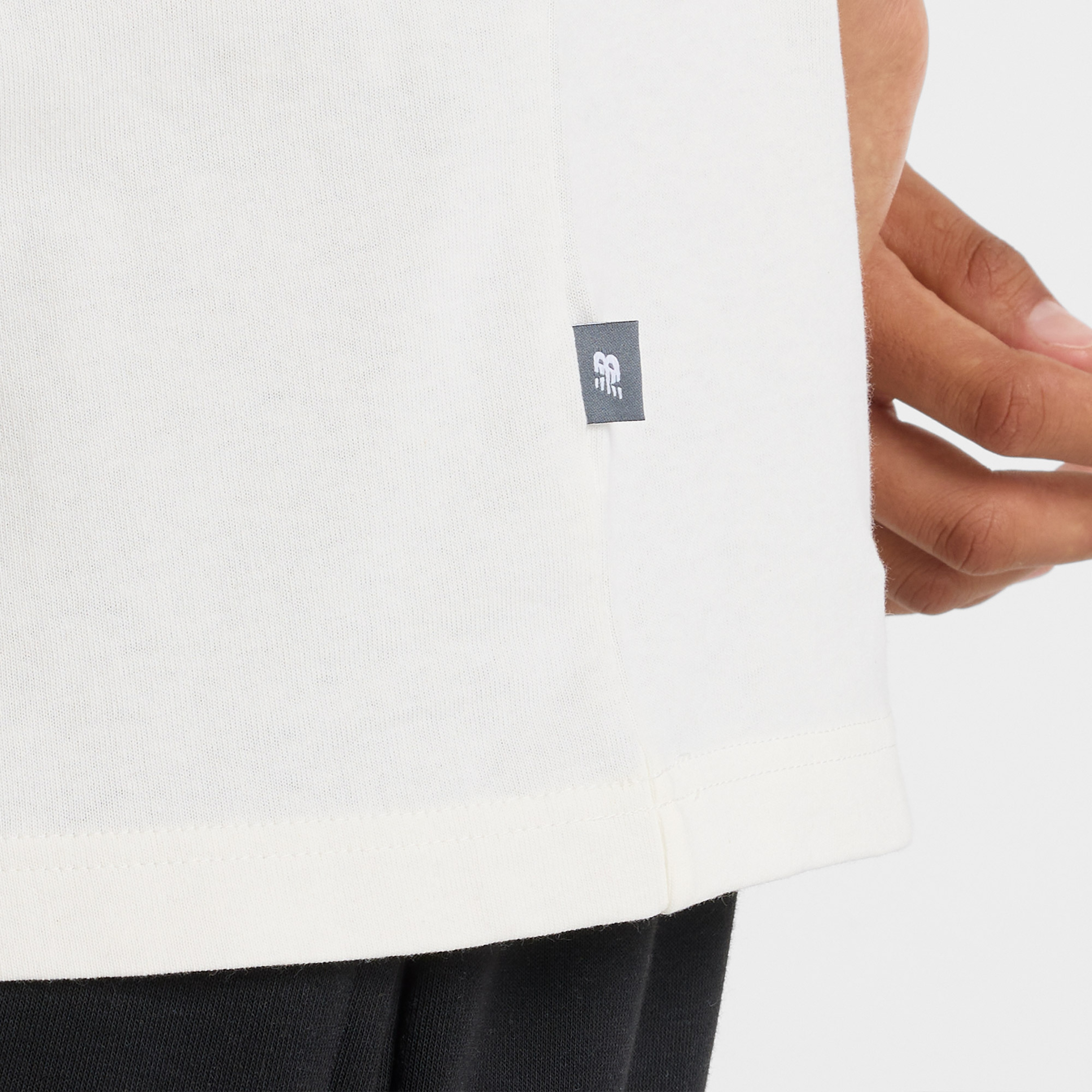 New Balance MT51903 Erkek Beyaz T-Shirt