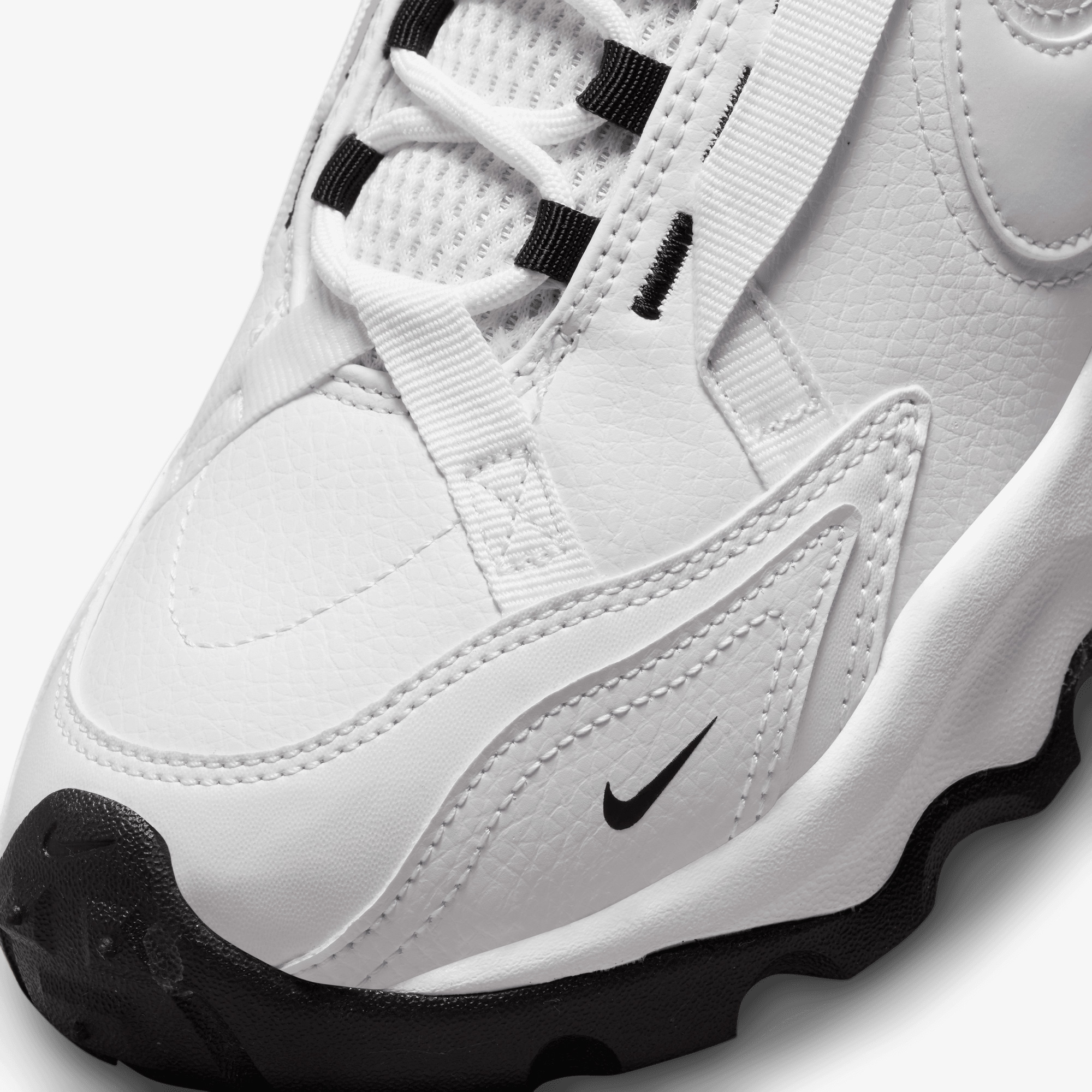 Nike Tc 7900 Kadın Beyaz Spor Ayakkabı