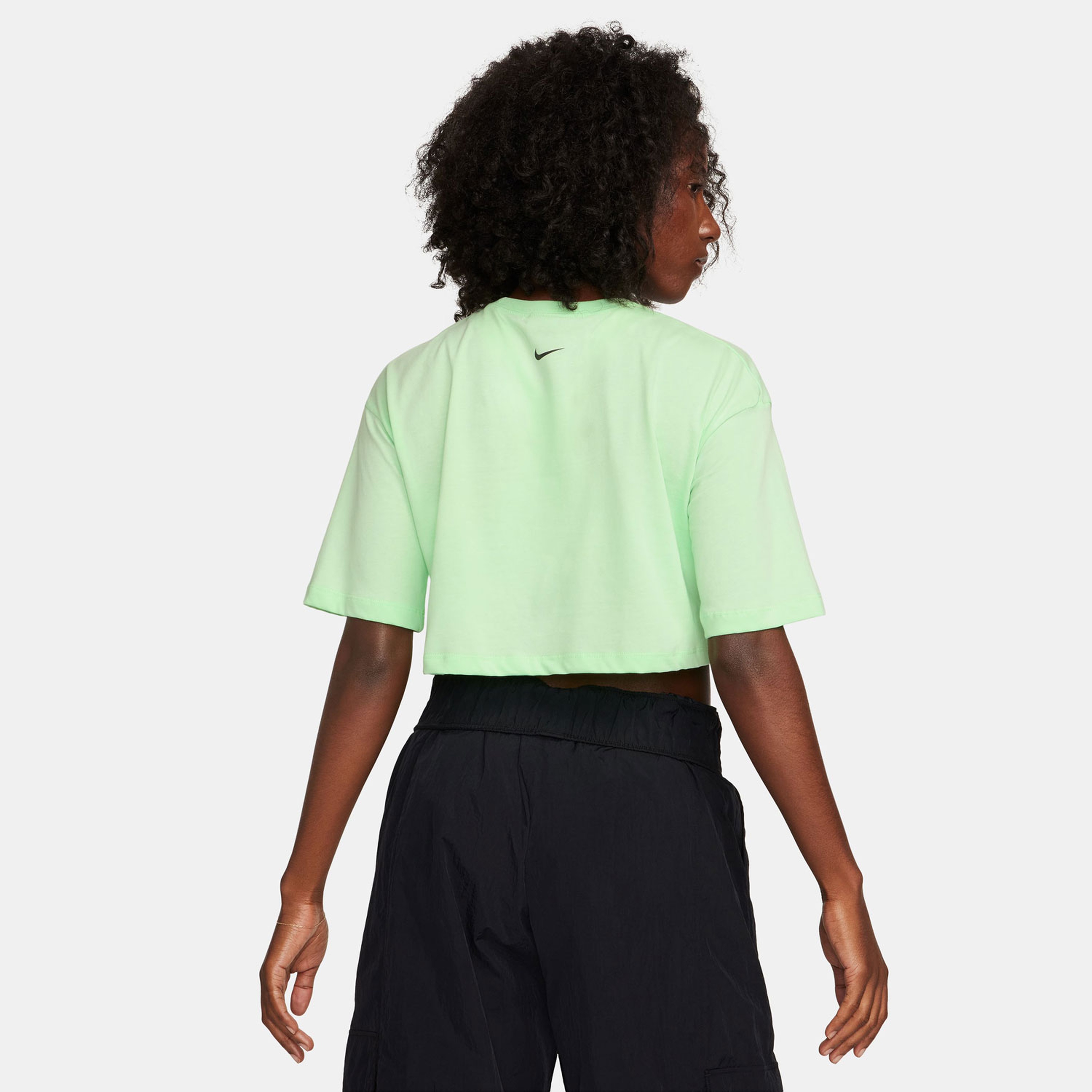 Nike Sportswear Kadın Yeşil T-Shirt
