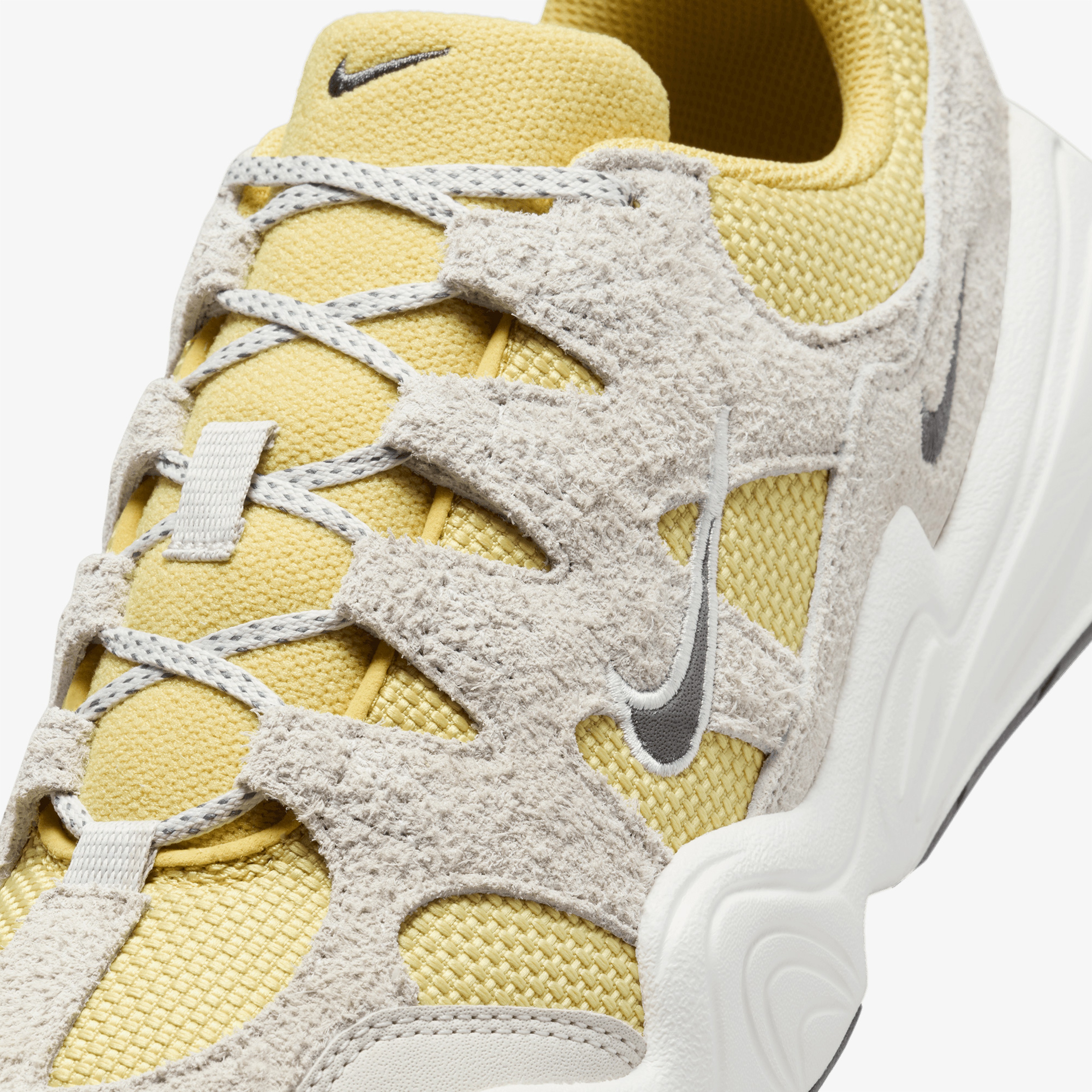 Nike Tech Hera Kadın Sarı Spor Ayakkabı