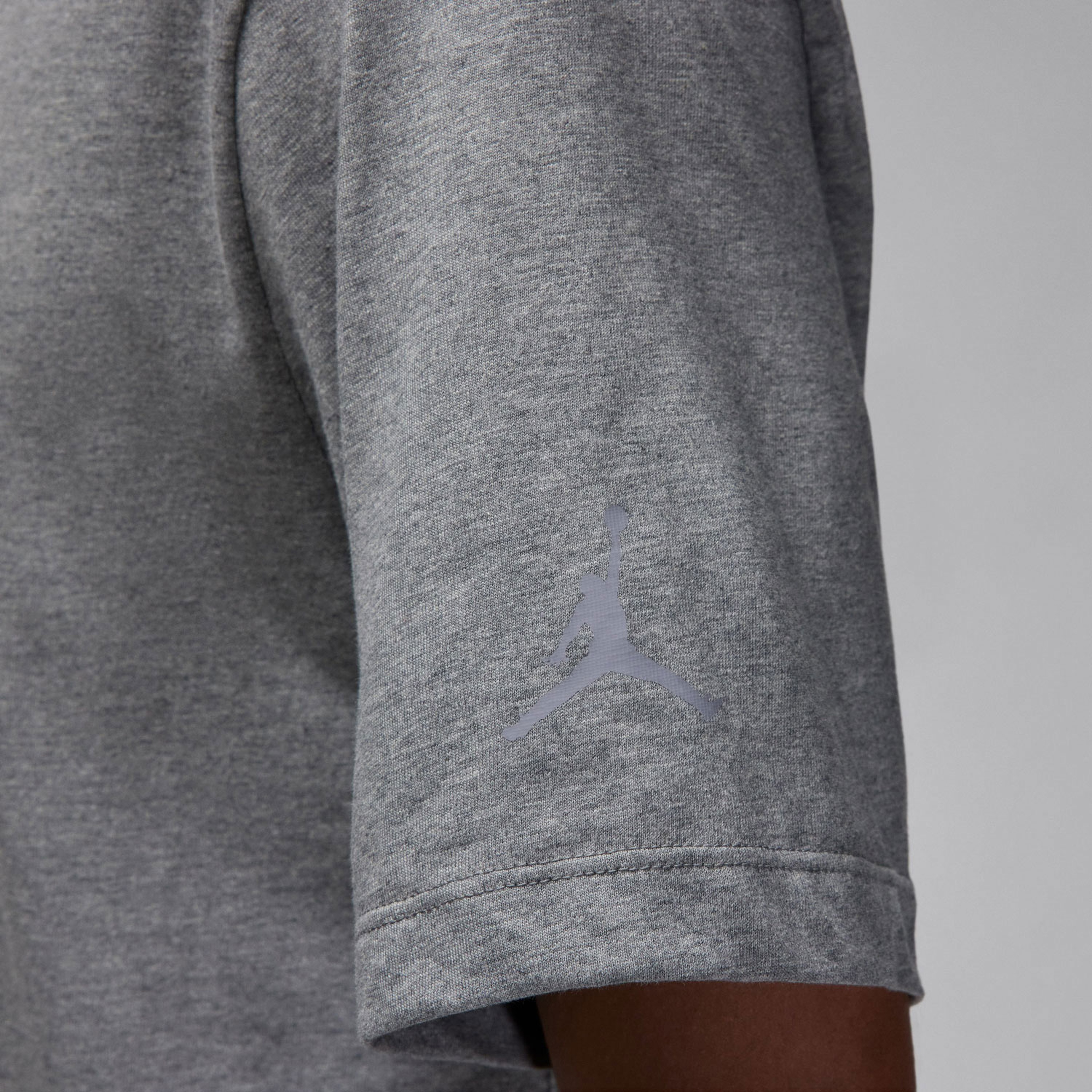 Jordan Brand Erkek Gri T-Shirt