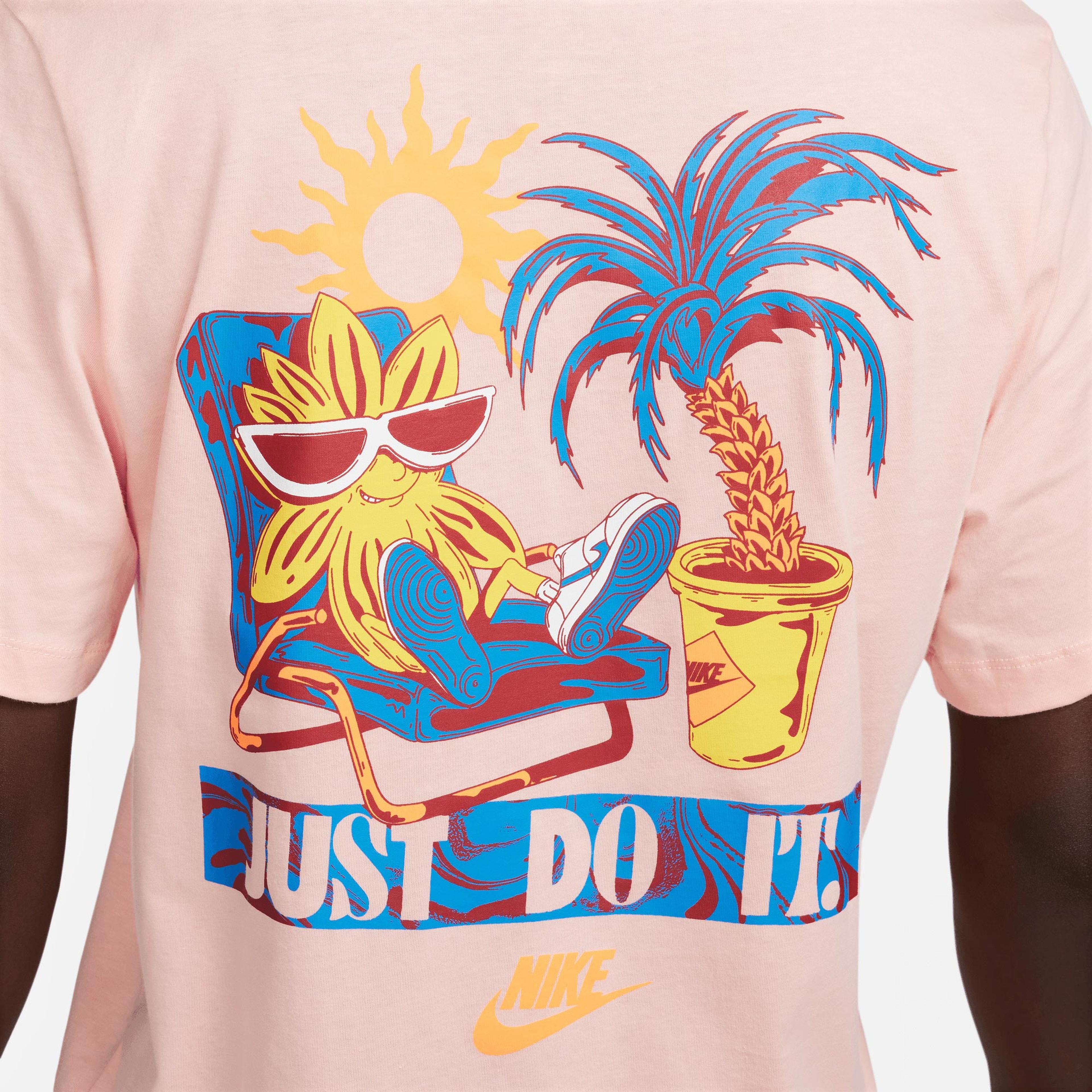 Nike Sportswear Erkek Pembe T-Shirt