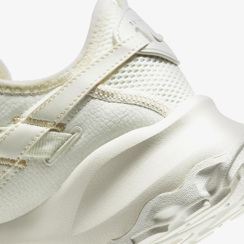 Nike Tc 7900 Kadın Beyaz Sneaker