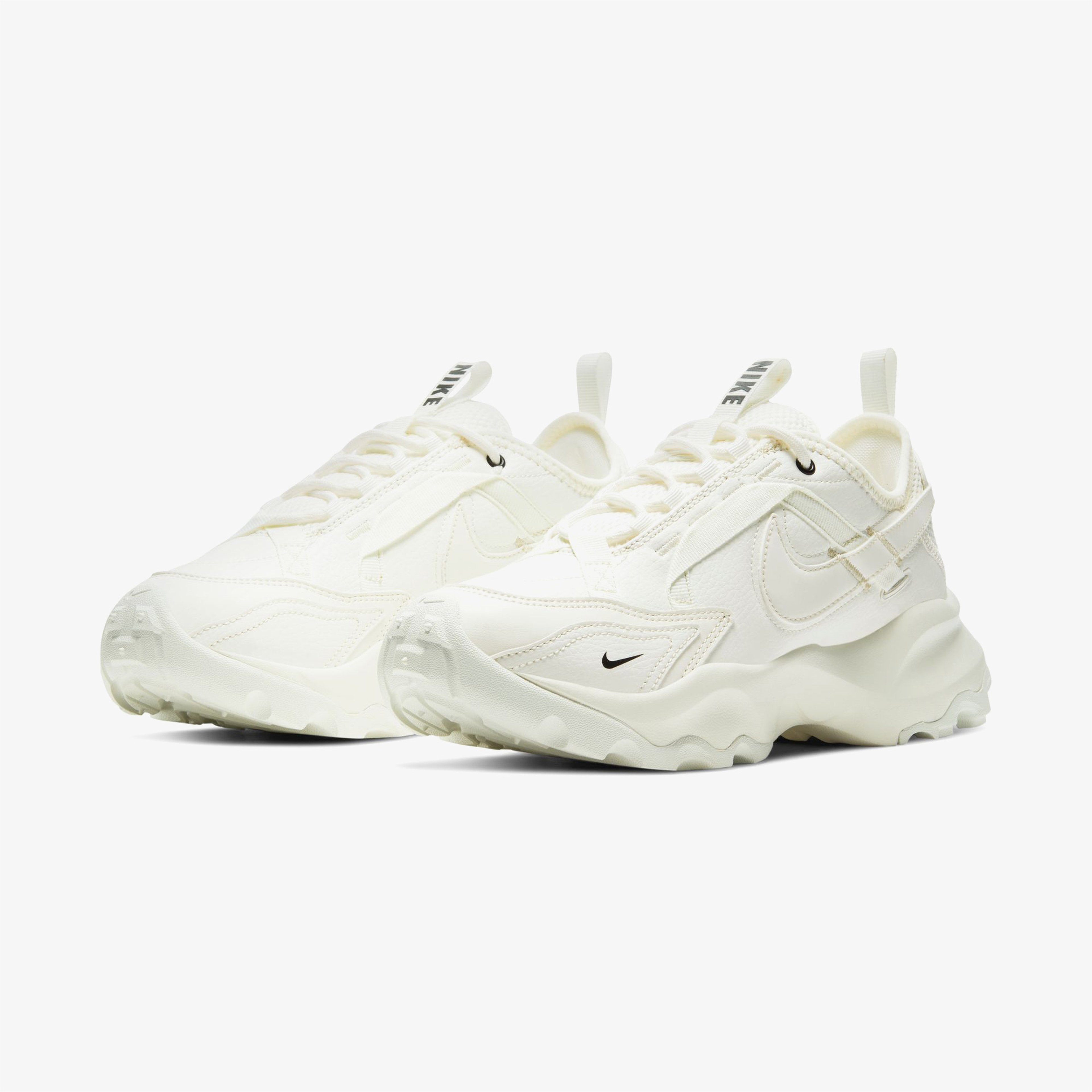 Nike Tc 7900 Kadın Beyaz Sneaker