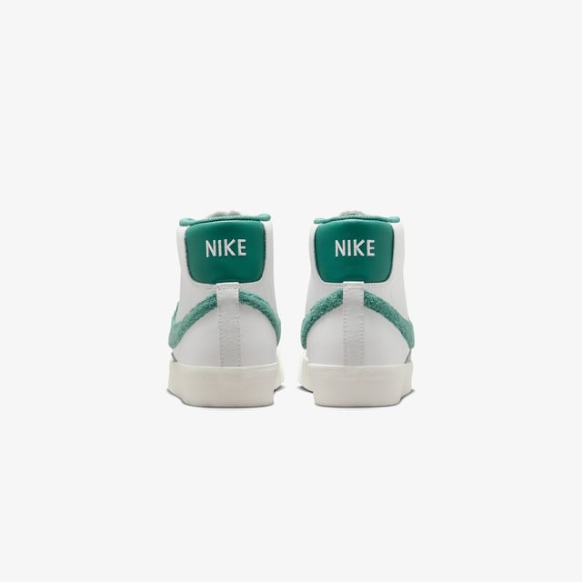 Nike Nike Blazer Mid '77 Çocuk Beyaz Sneaker Occasion'da! Beyaz - 4. görsel