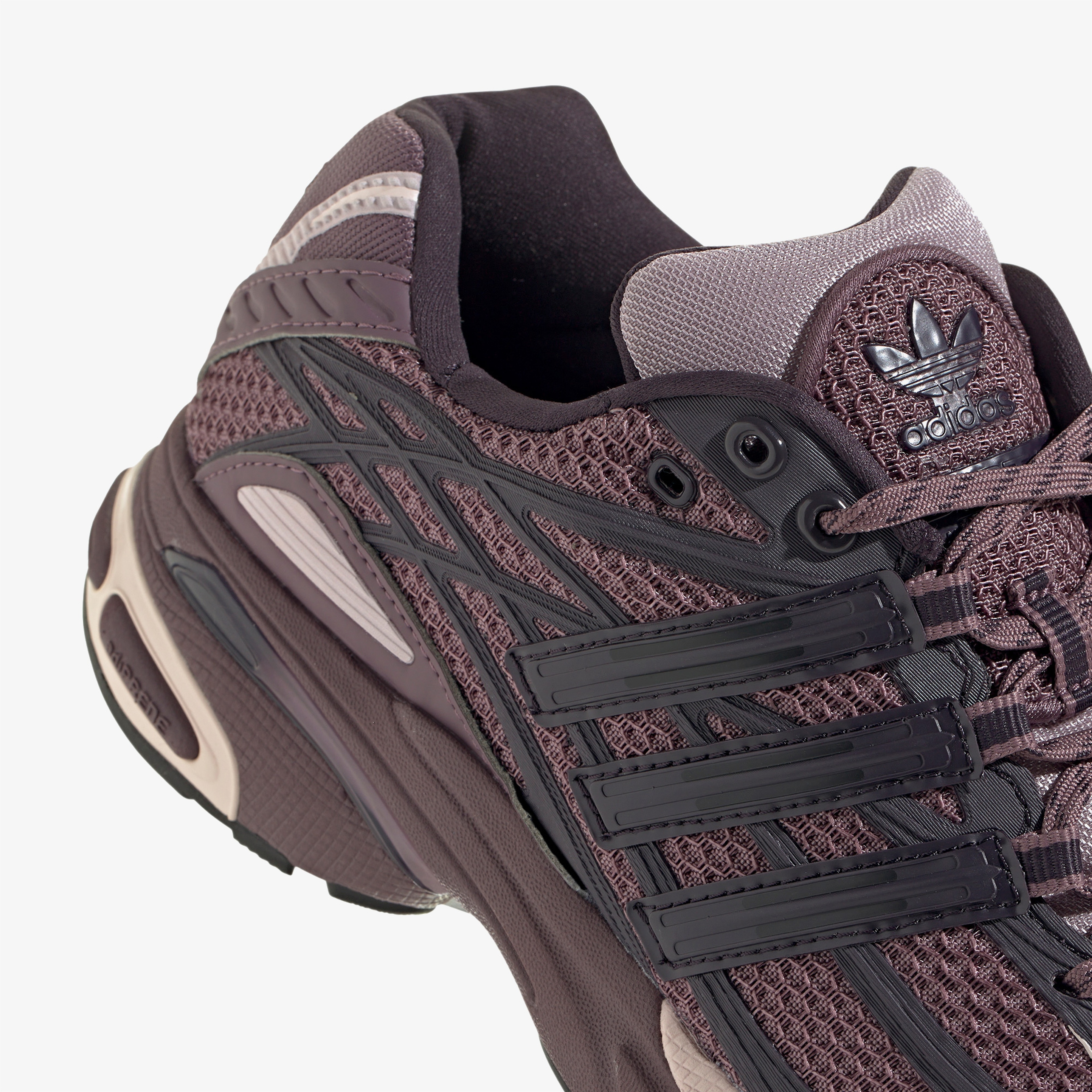 adidas Adistar Cushion W Kadın Siyah Spor Ayakkabı