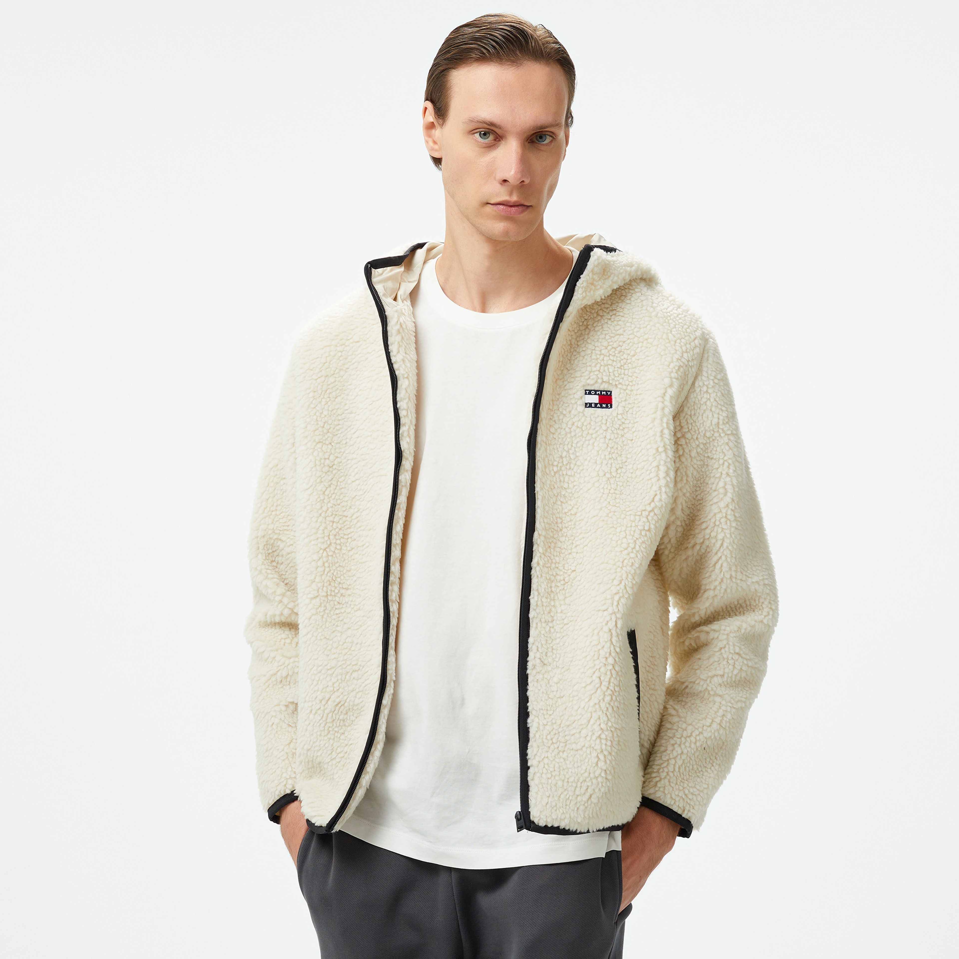 Tommy Jeans Reg Badge Teddy Erkek Bej Sweatshirt