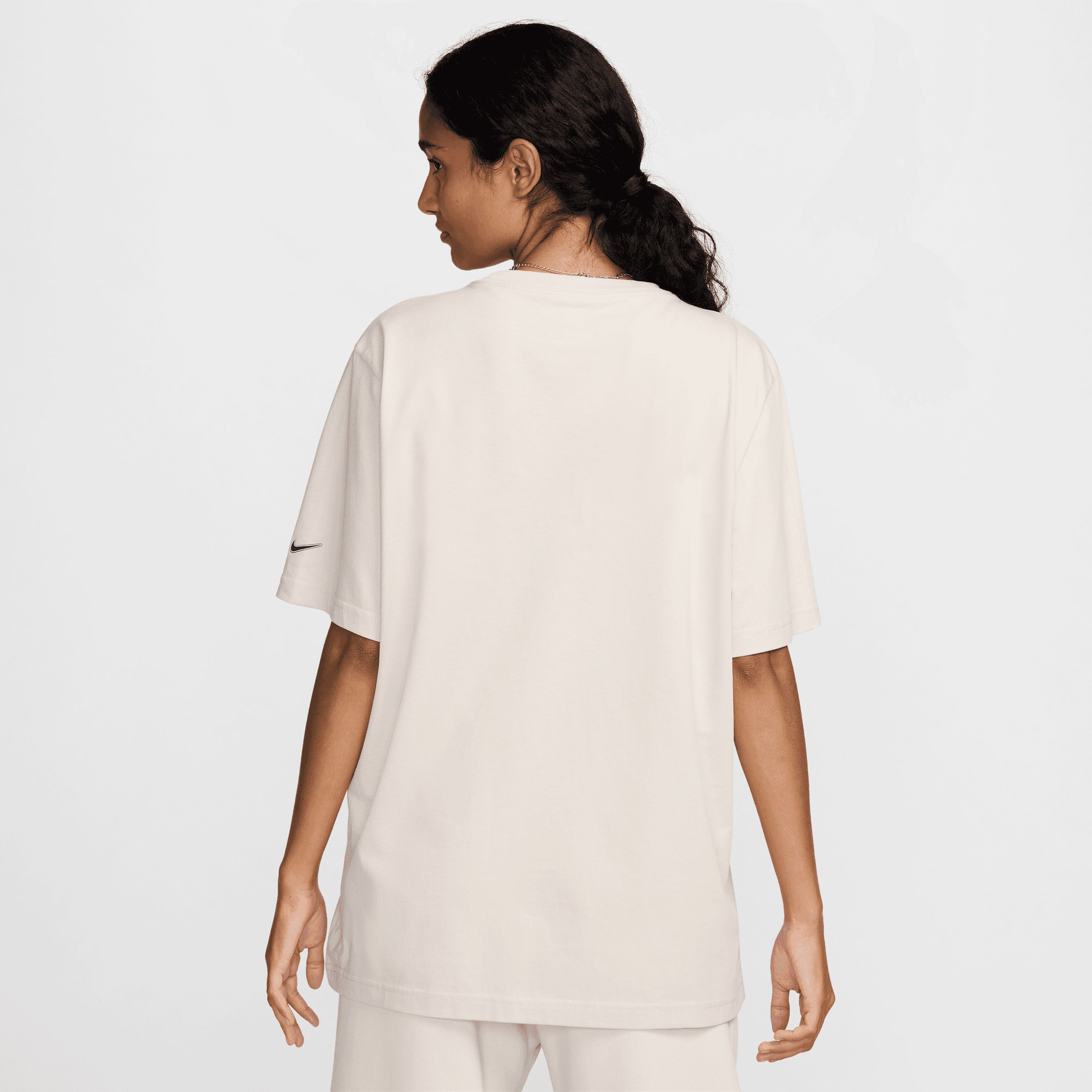 Nike Sportswear Kadın Beyaz T-Shirt