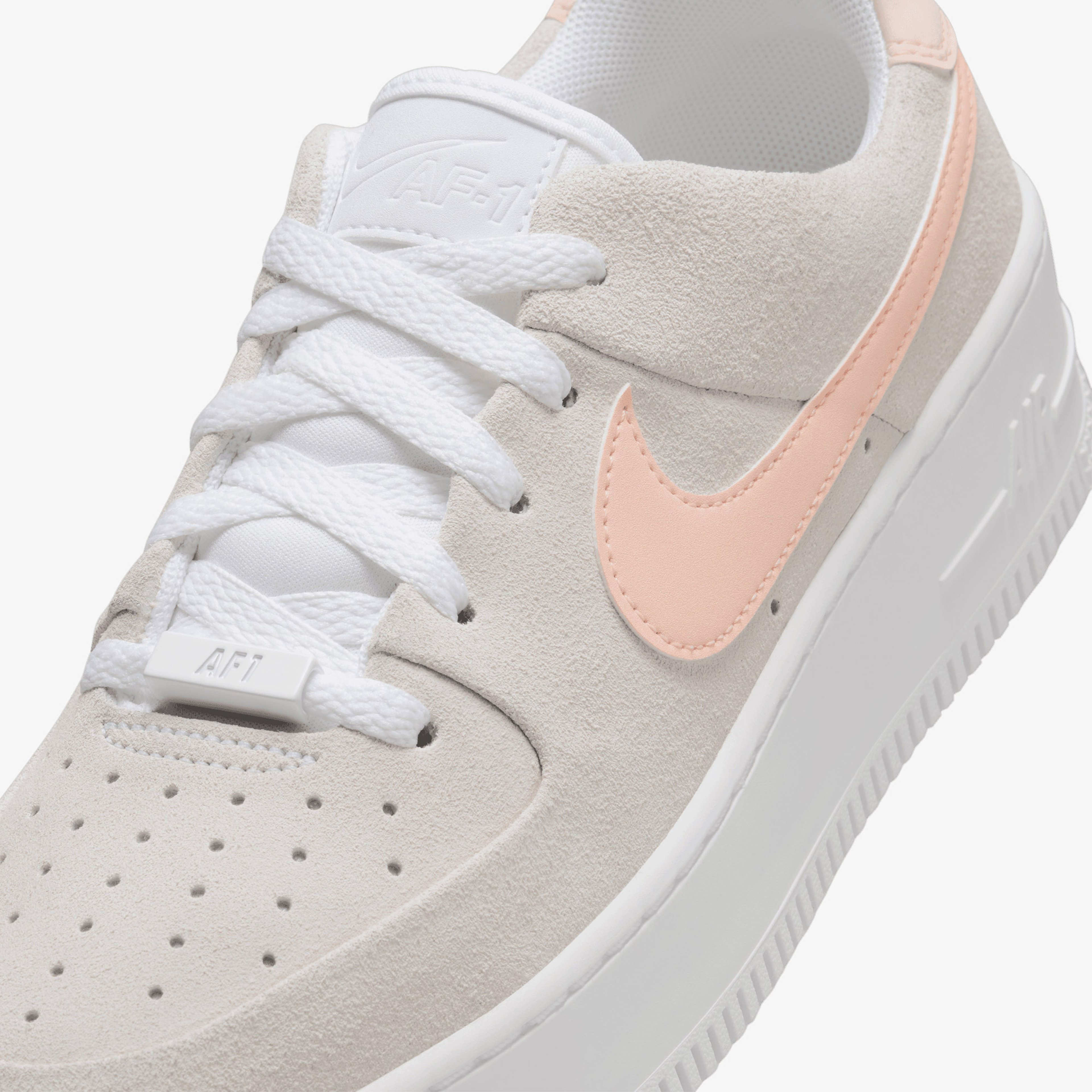 Nike Air Force 1 Sage Low Kadın Beyaz Sneaker