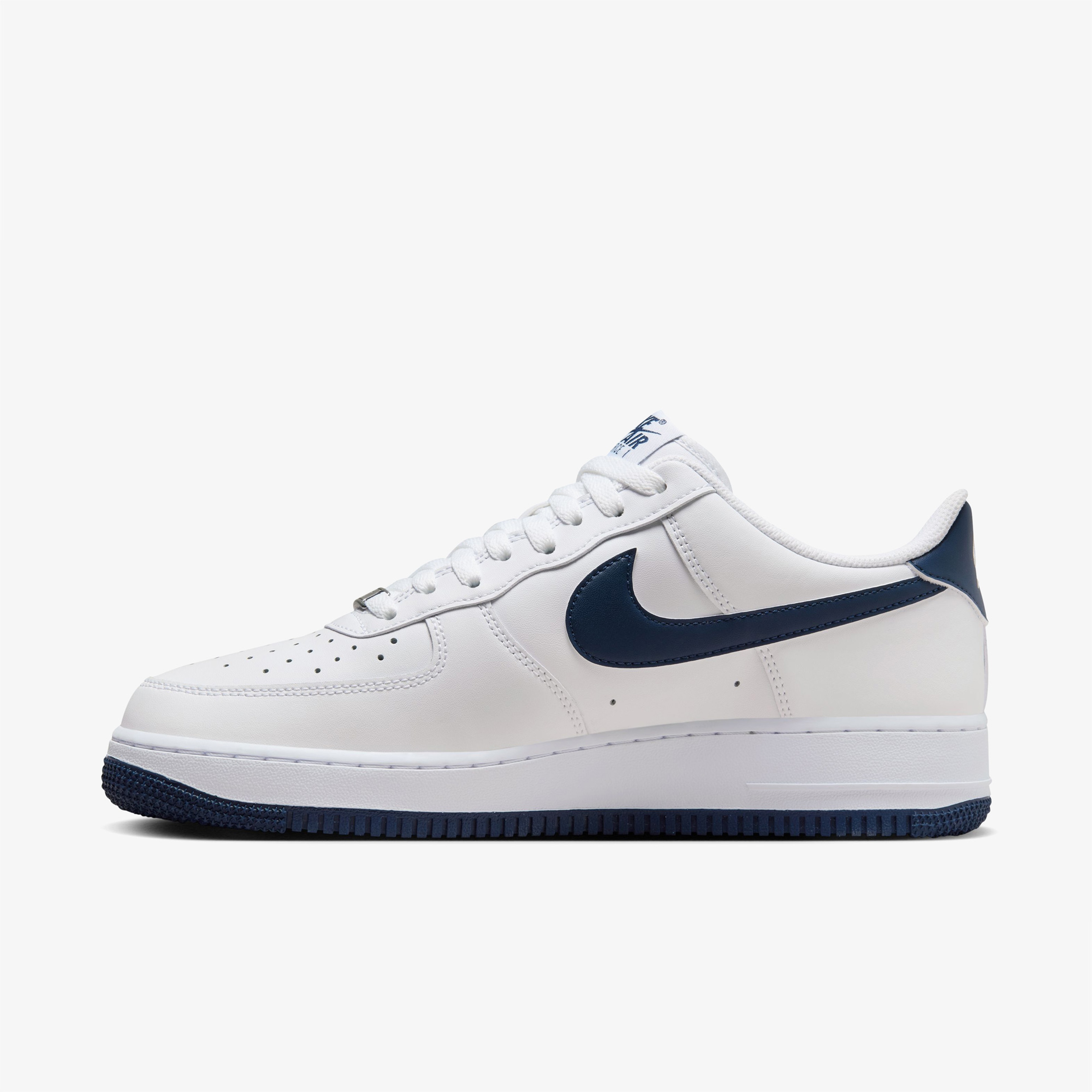 Nike Air Force 1 '07 Erkek Beyaz Sneaker