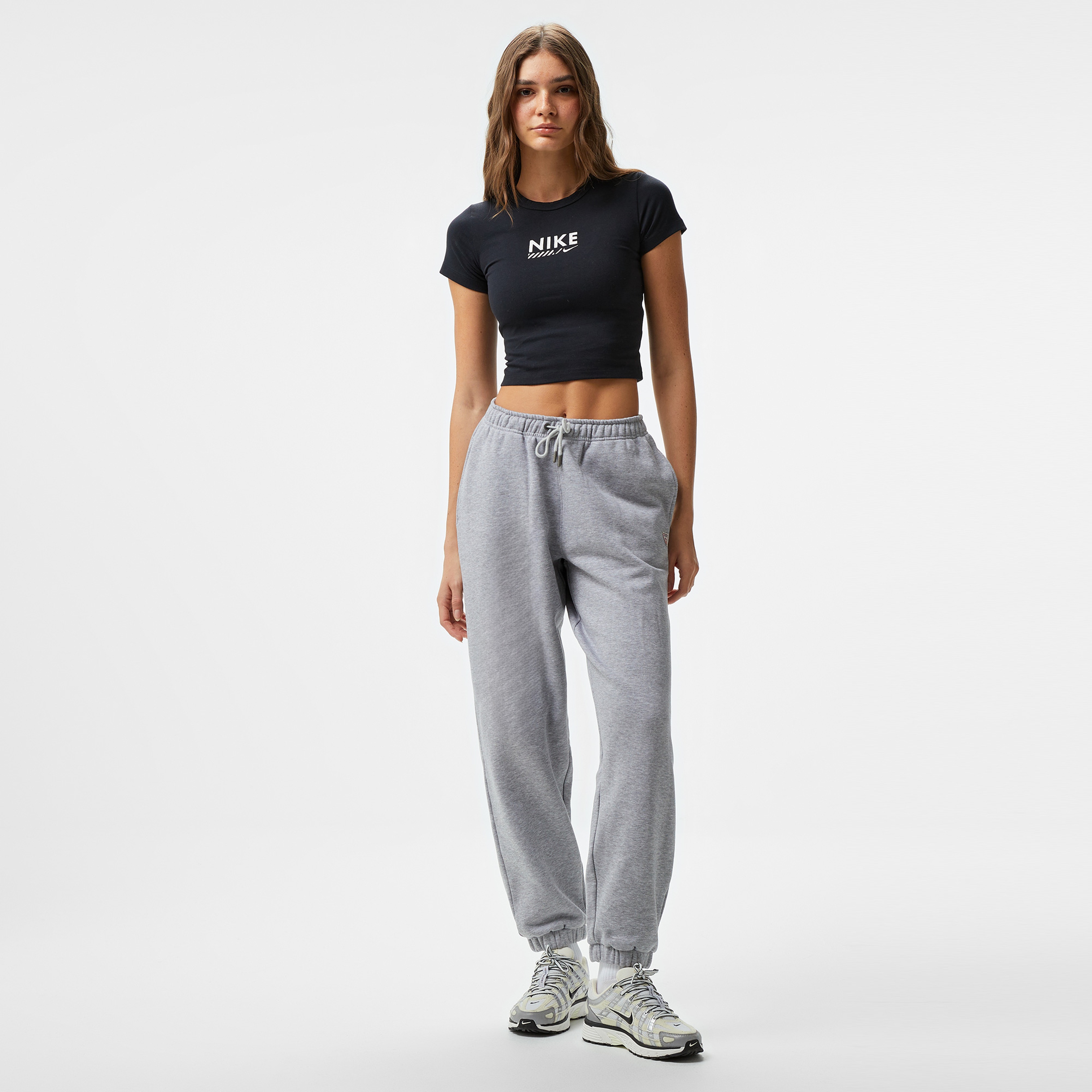 Nike Sportswear Fast Running Iteration Kadın Siyah T-Shirt