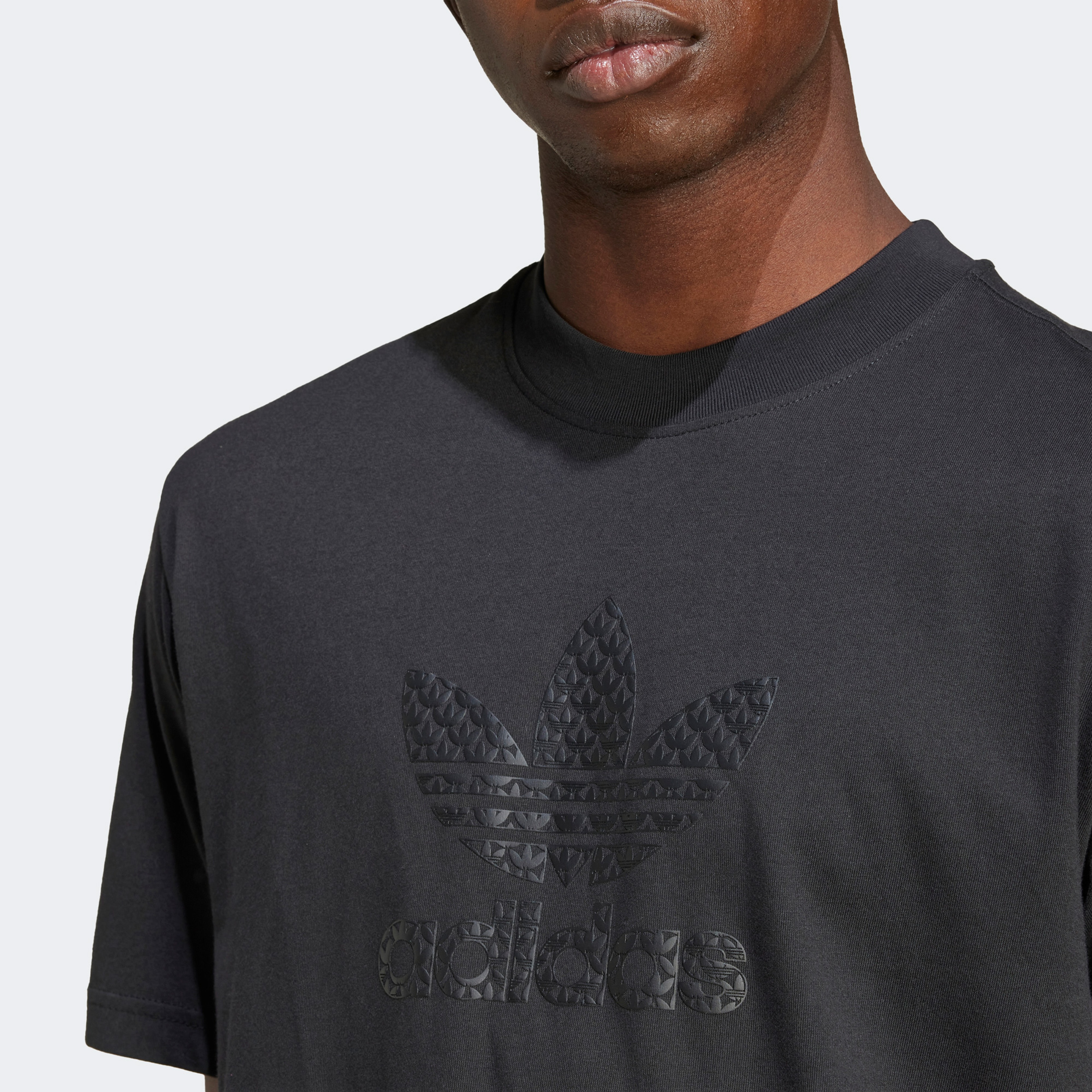 adidas Mono Erkek Siyah T-Shirt