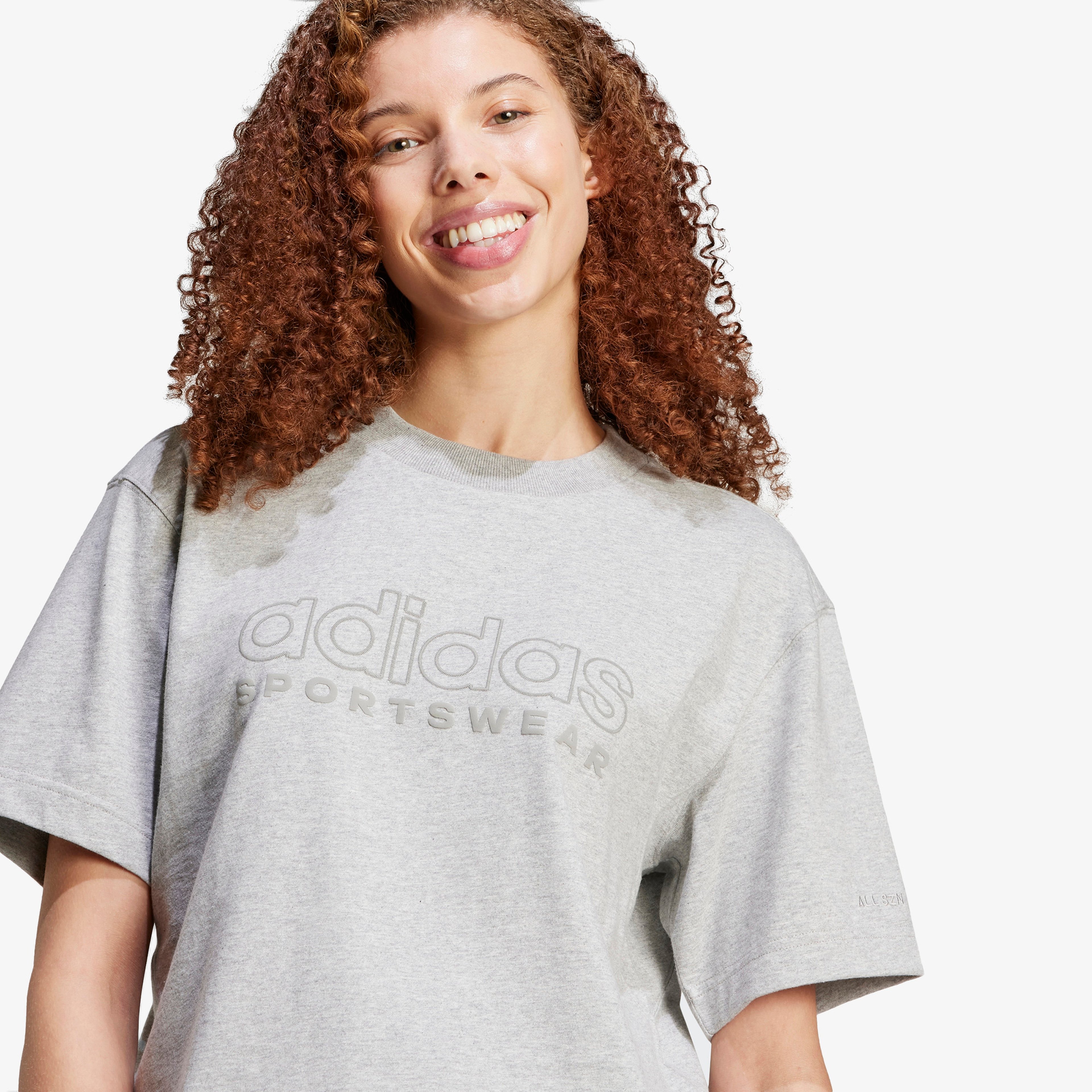 adidas All SZN Graphic Loose Kadın Gri T-Shirt