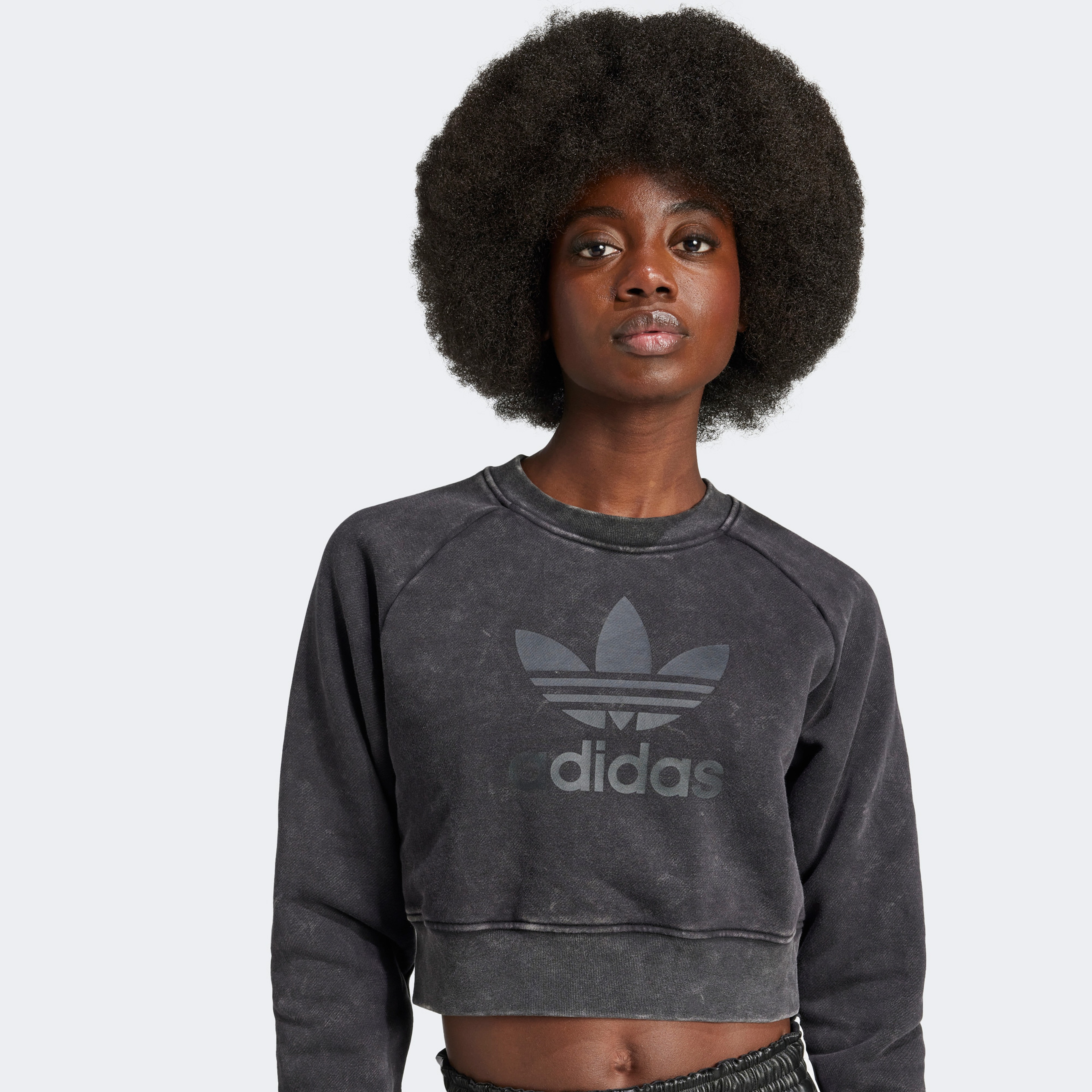 adidas Washed Cropped Trefoil Kadın Siyah Hoodie