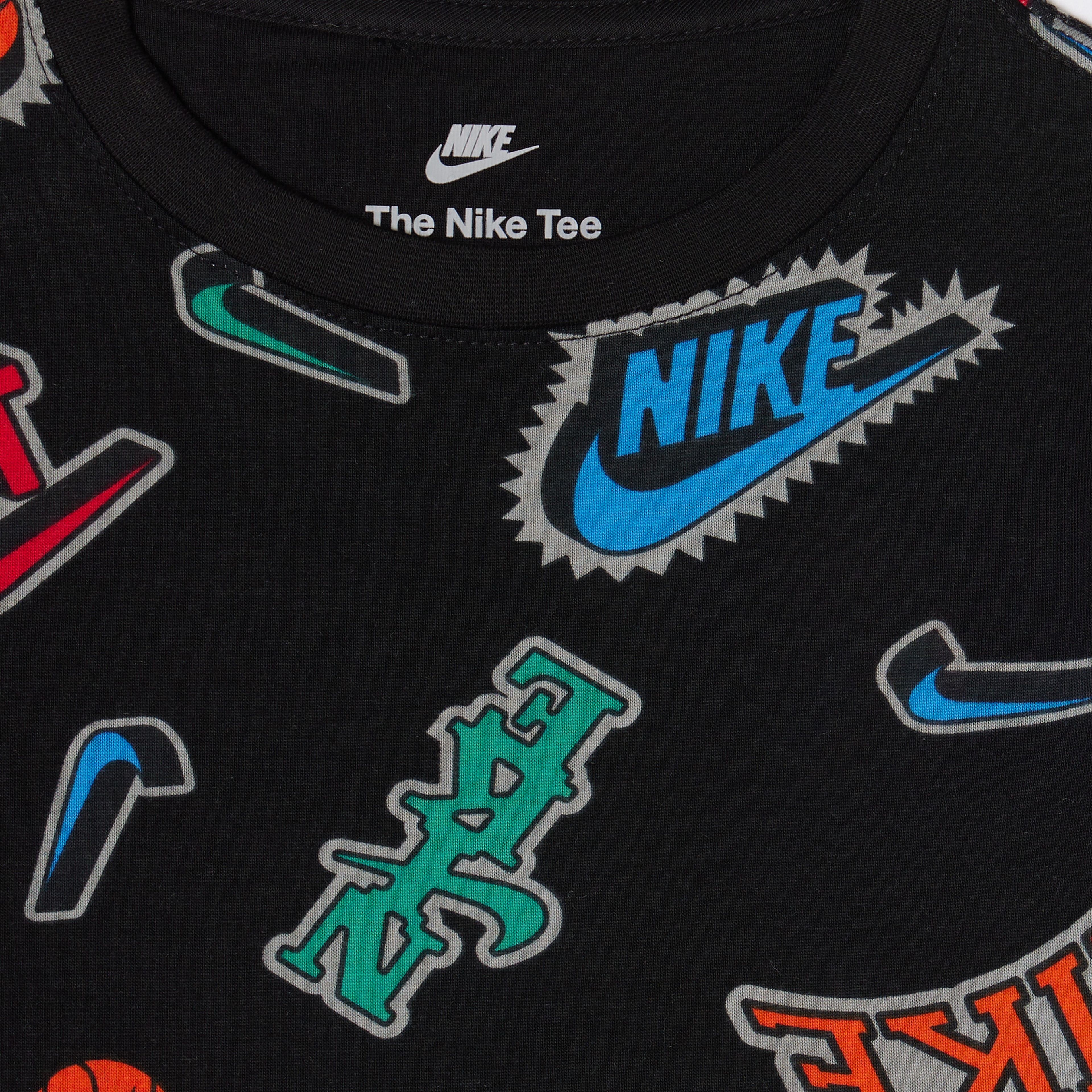 Nike Nkb Varzity Aop Çocuk Siyah T-Shirt