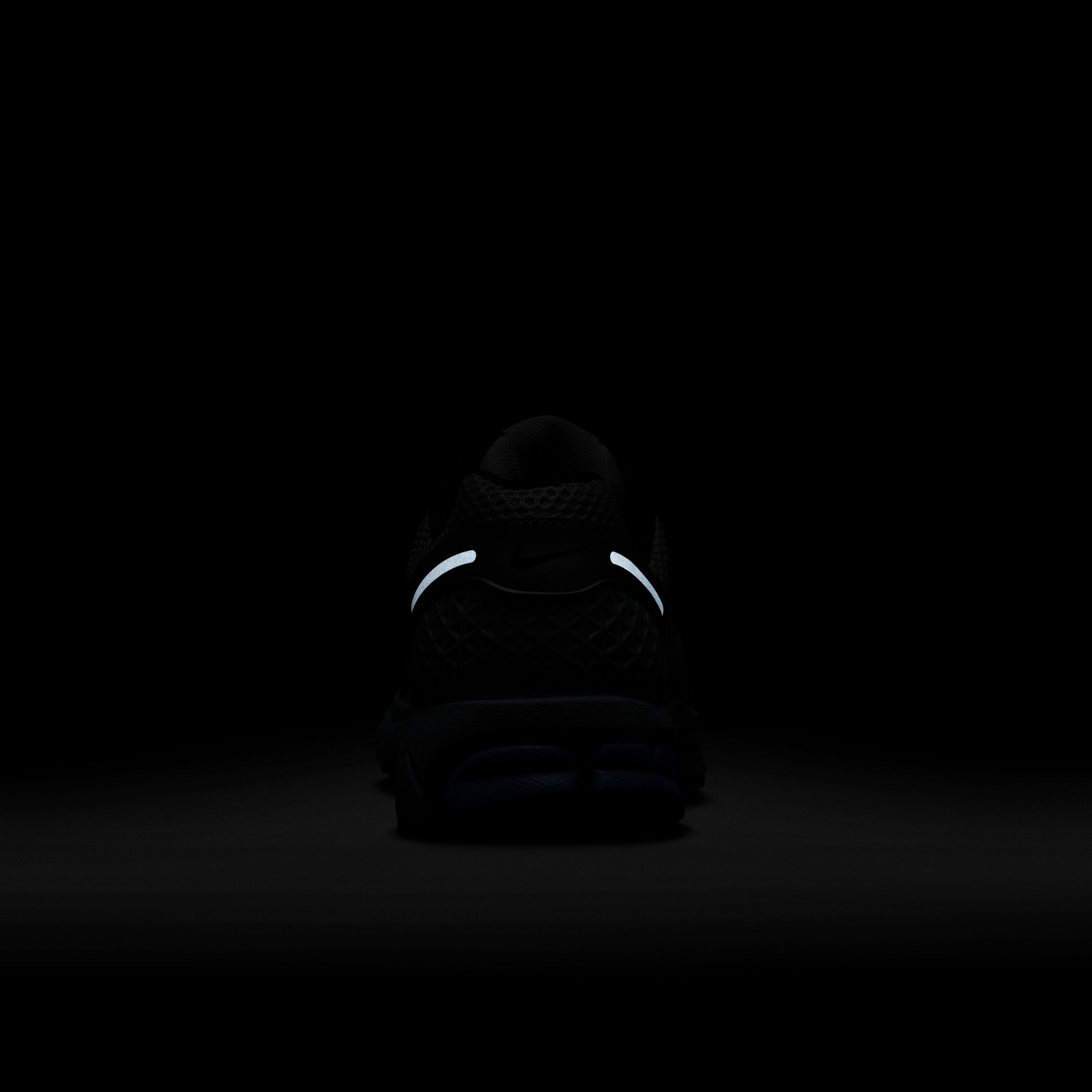 Nike Zoom Vomero 5 Kadın Gri Sneaker