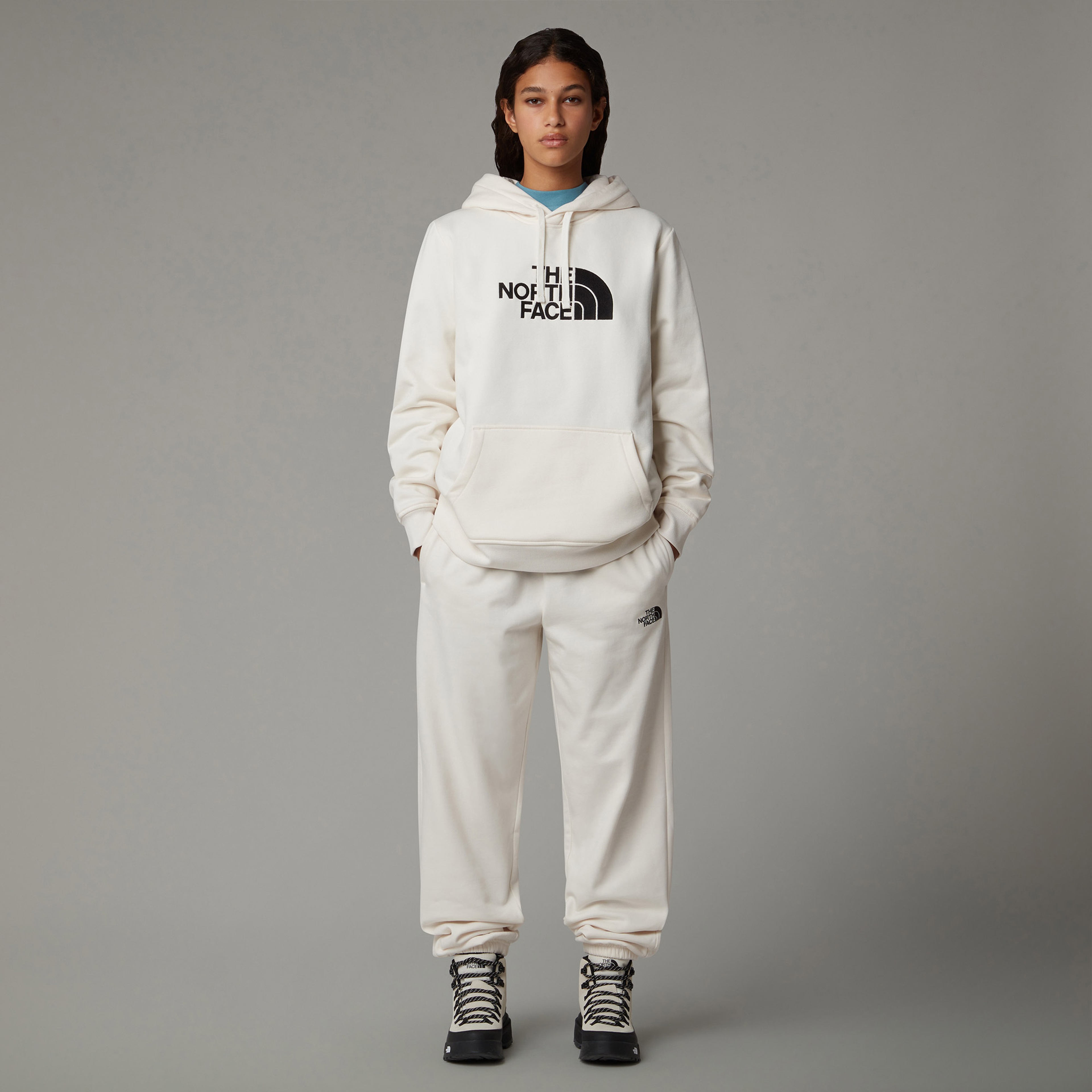 The North Face Essential Jogger Beyaz Kadın Eşofman Altı