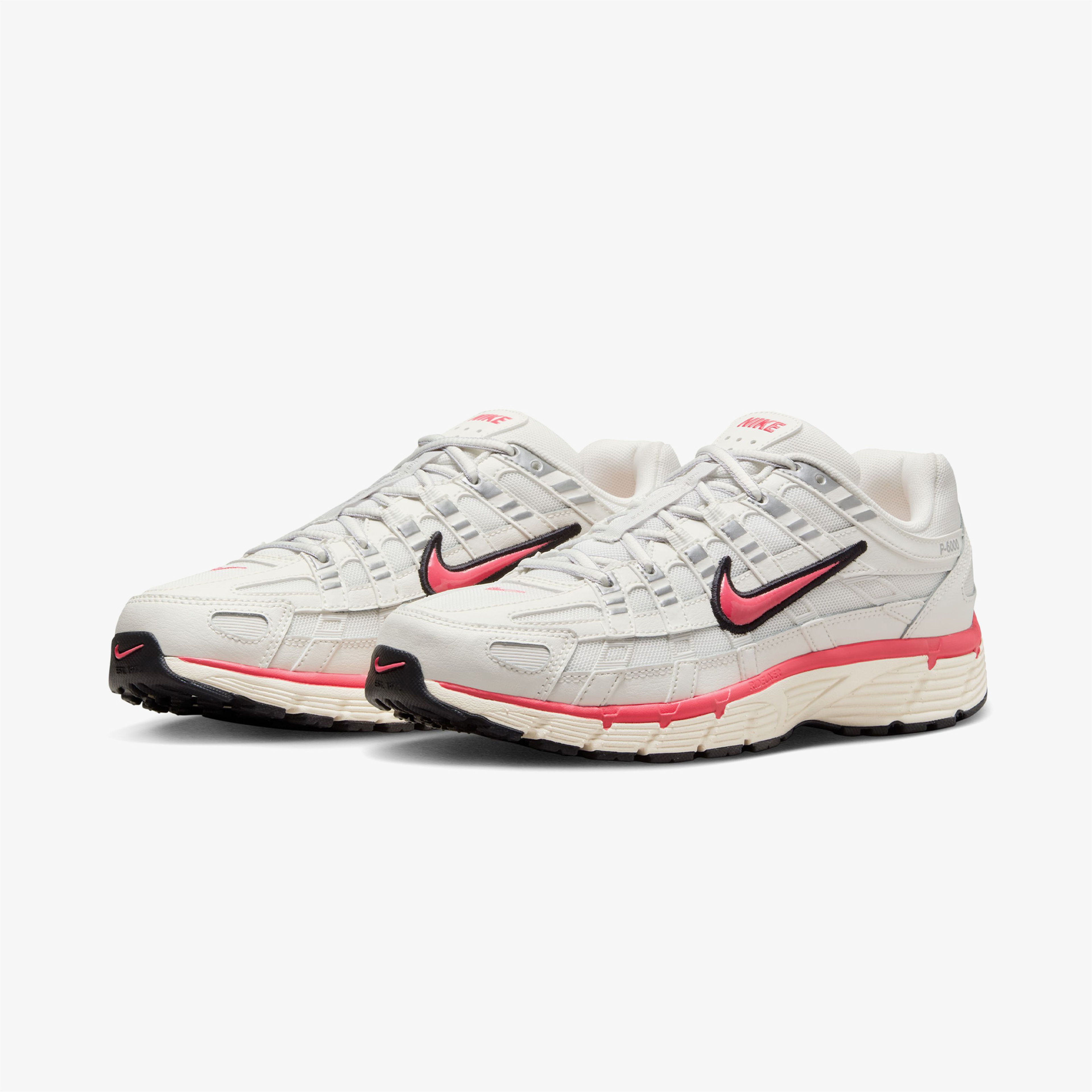 Nike P-6000 Kadın Beyaz Spor Ayakkabı