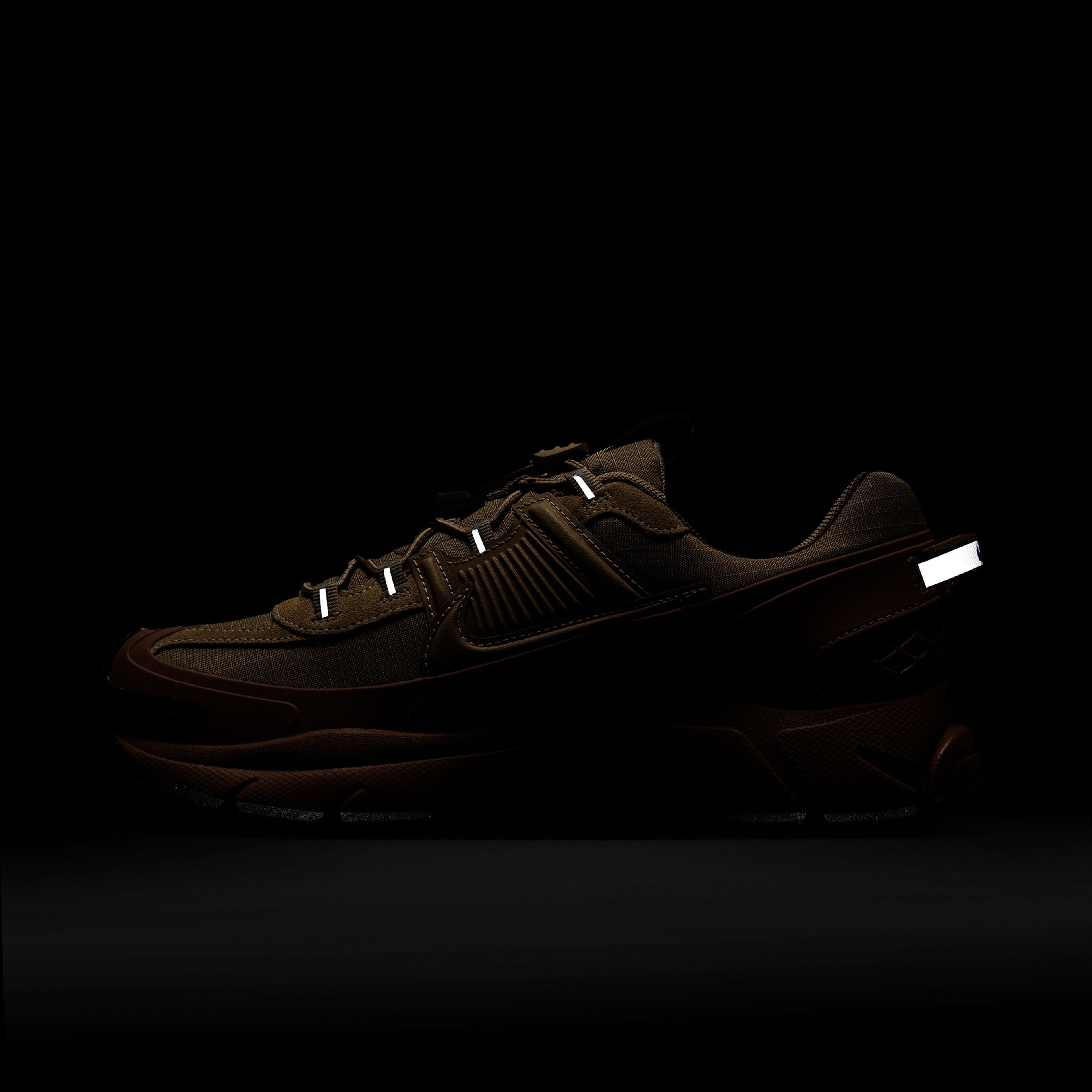 Nike Zoom Vomero 5 Roam Flax Kadın Turuncu Sneaker