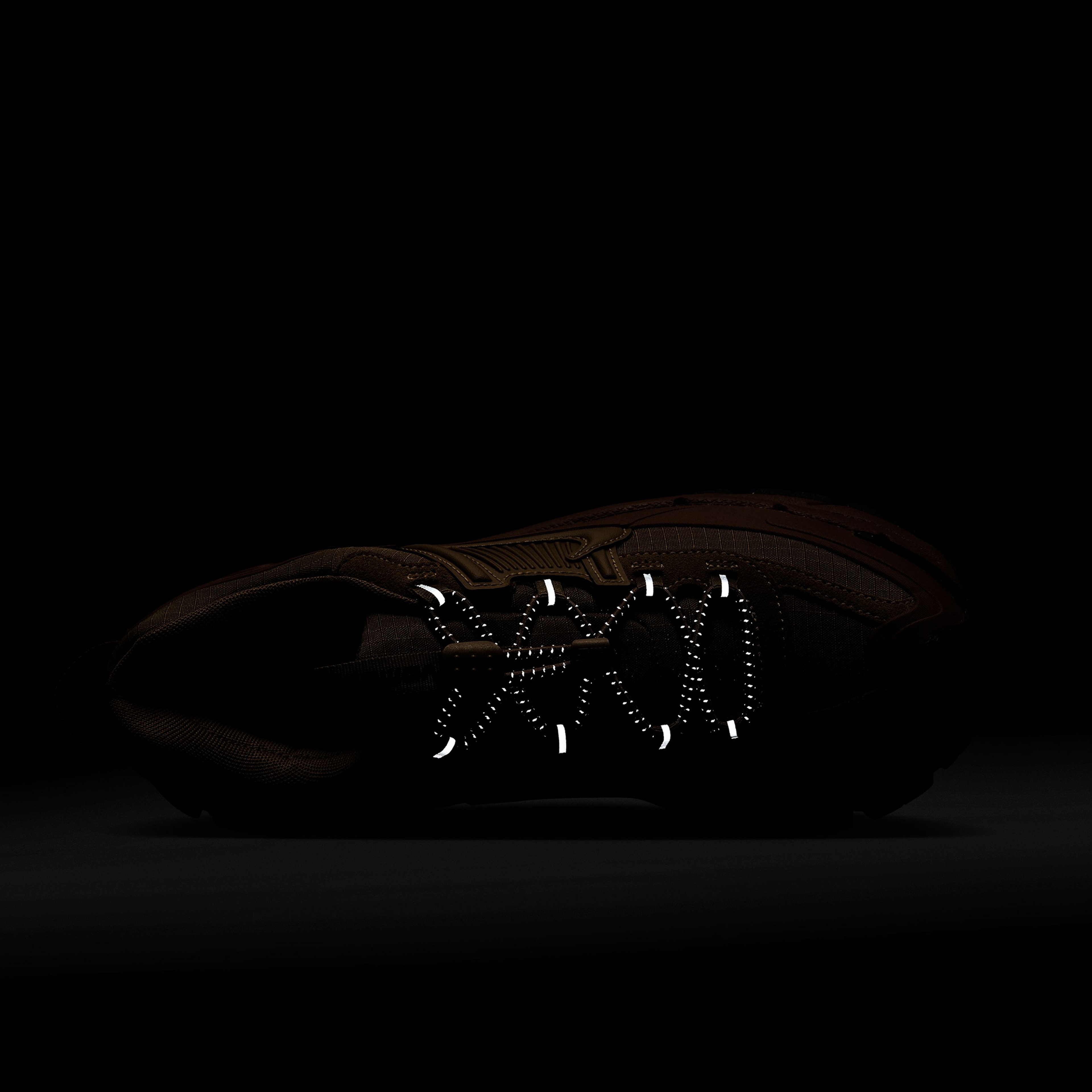 Nike Zoom Vomero 5 Roam Flax Kadın Turuncu Sneaker